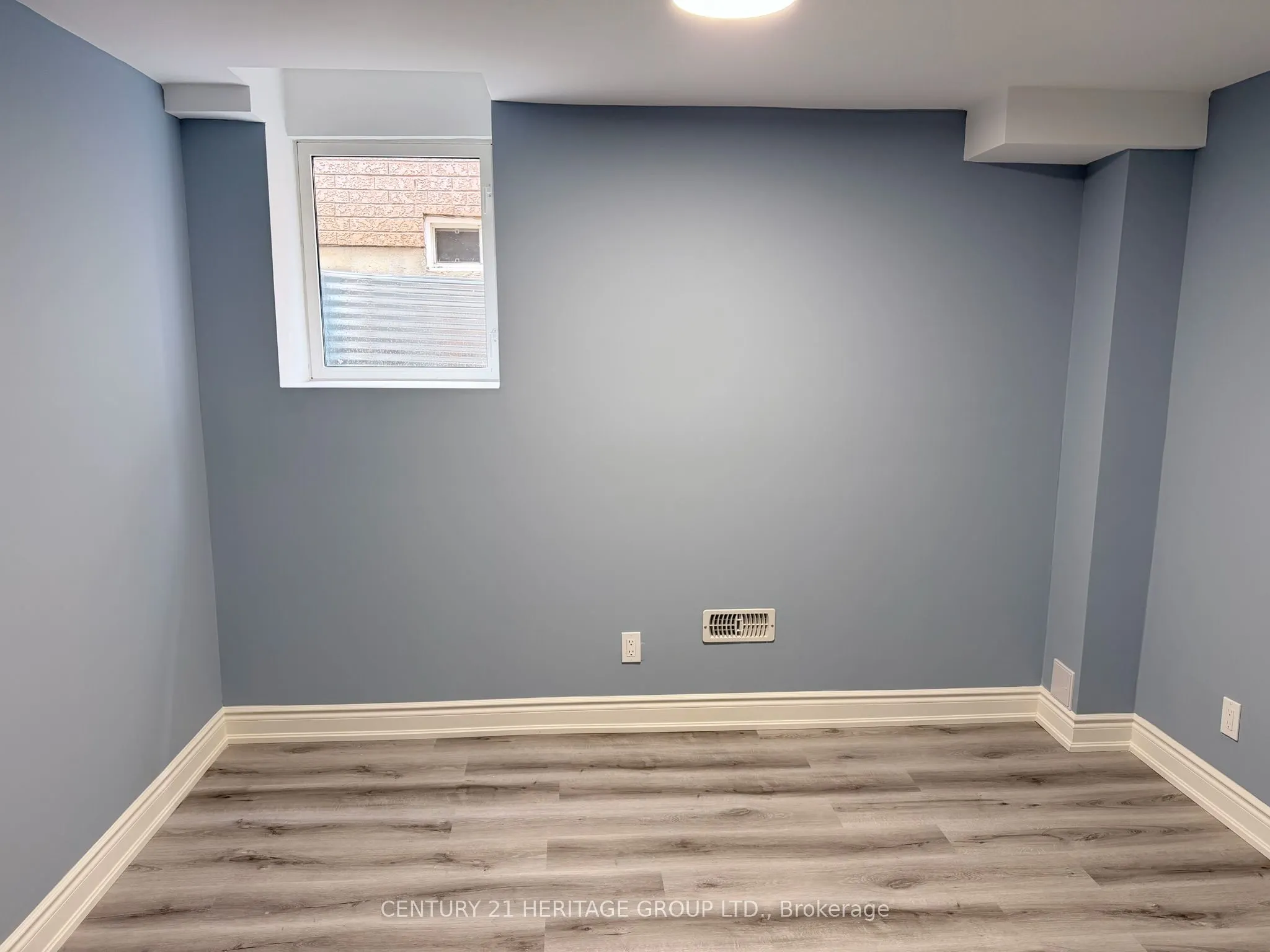 118 Sunridge Street