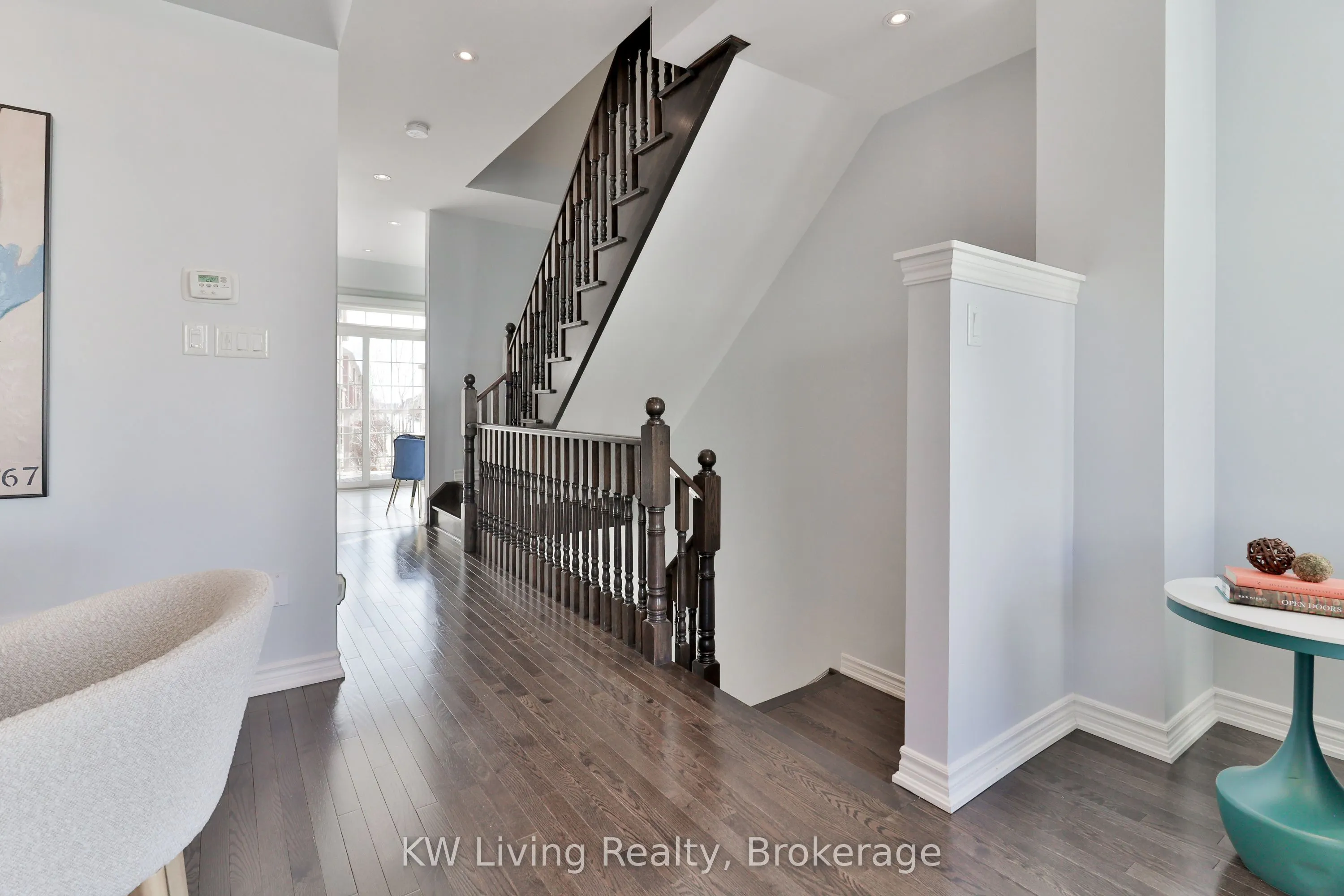 10373 Woodbine Avenue E
