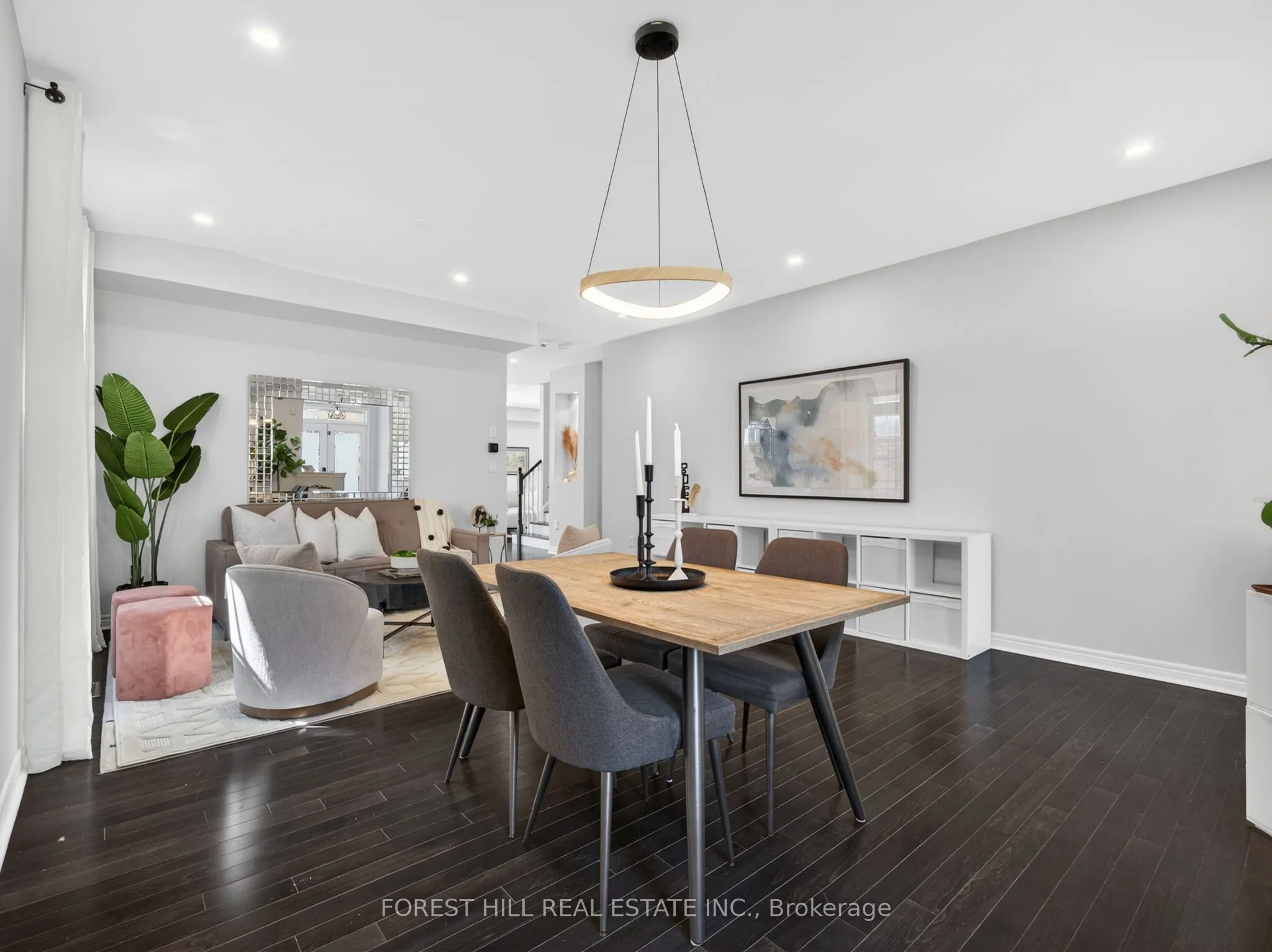 12 Wallenberg Drive