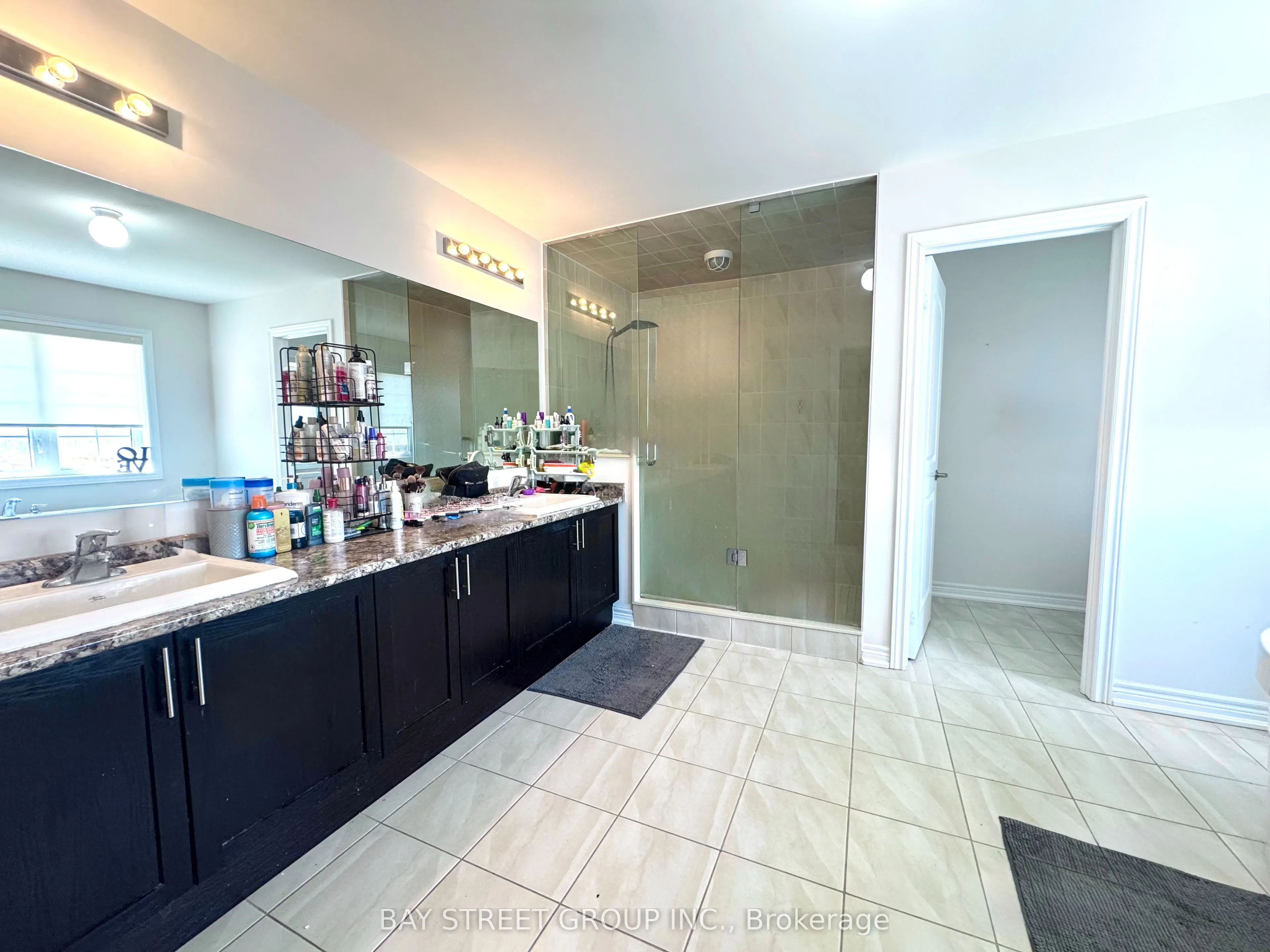 1003 Green Street