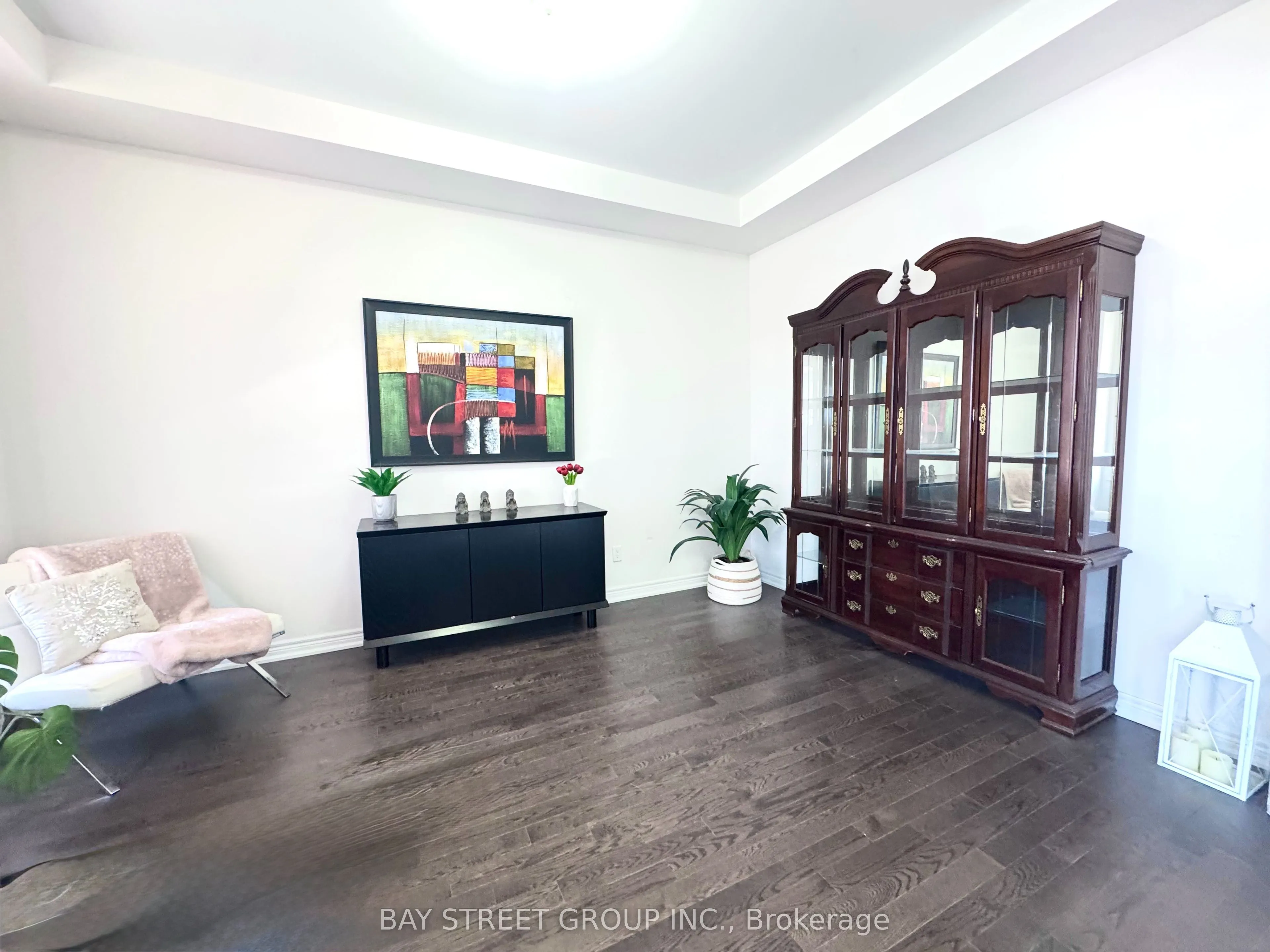 1003 Green Street