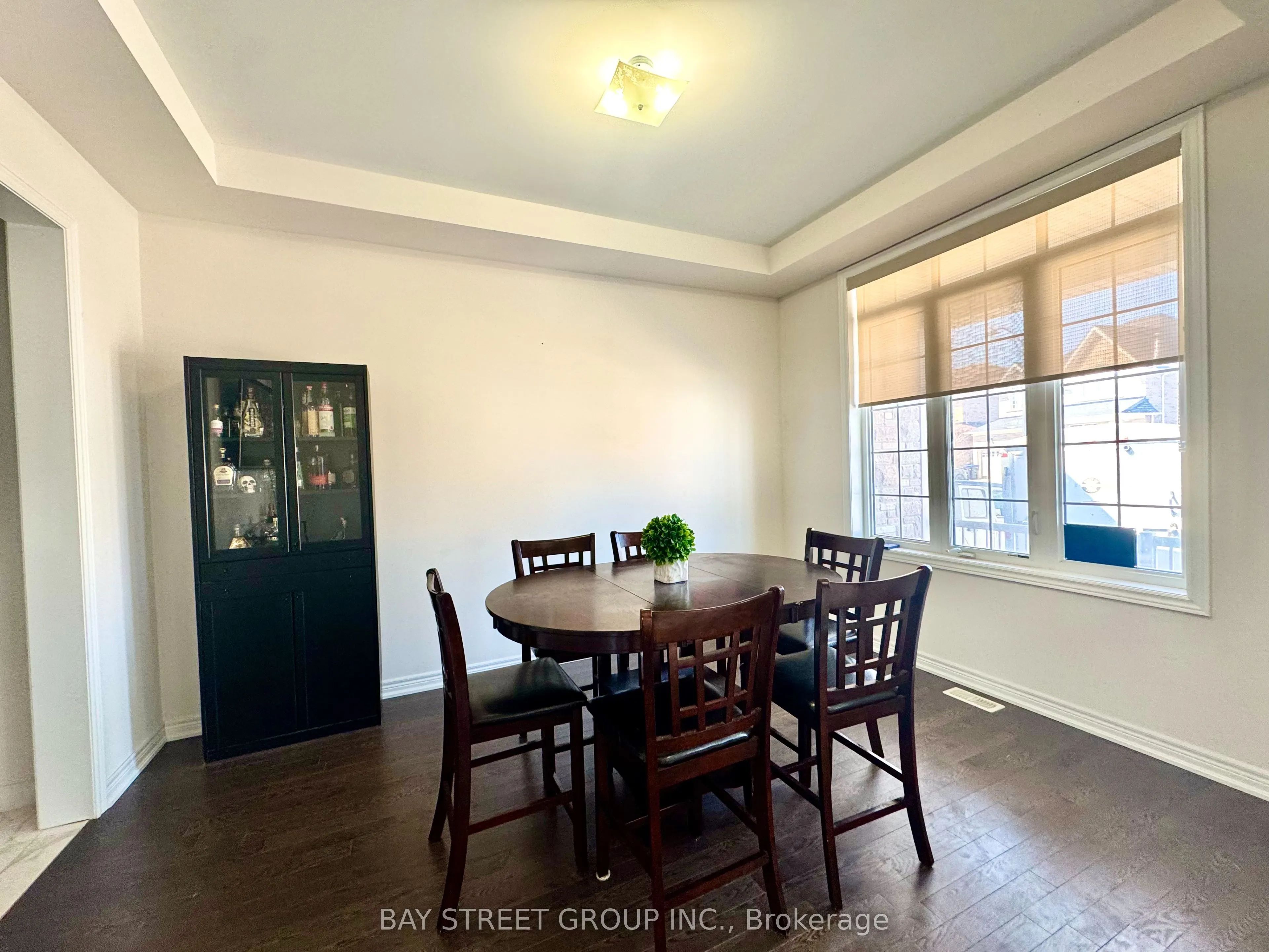 1003 Green Street