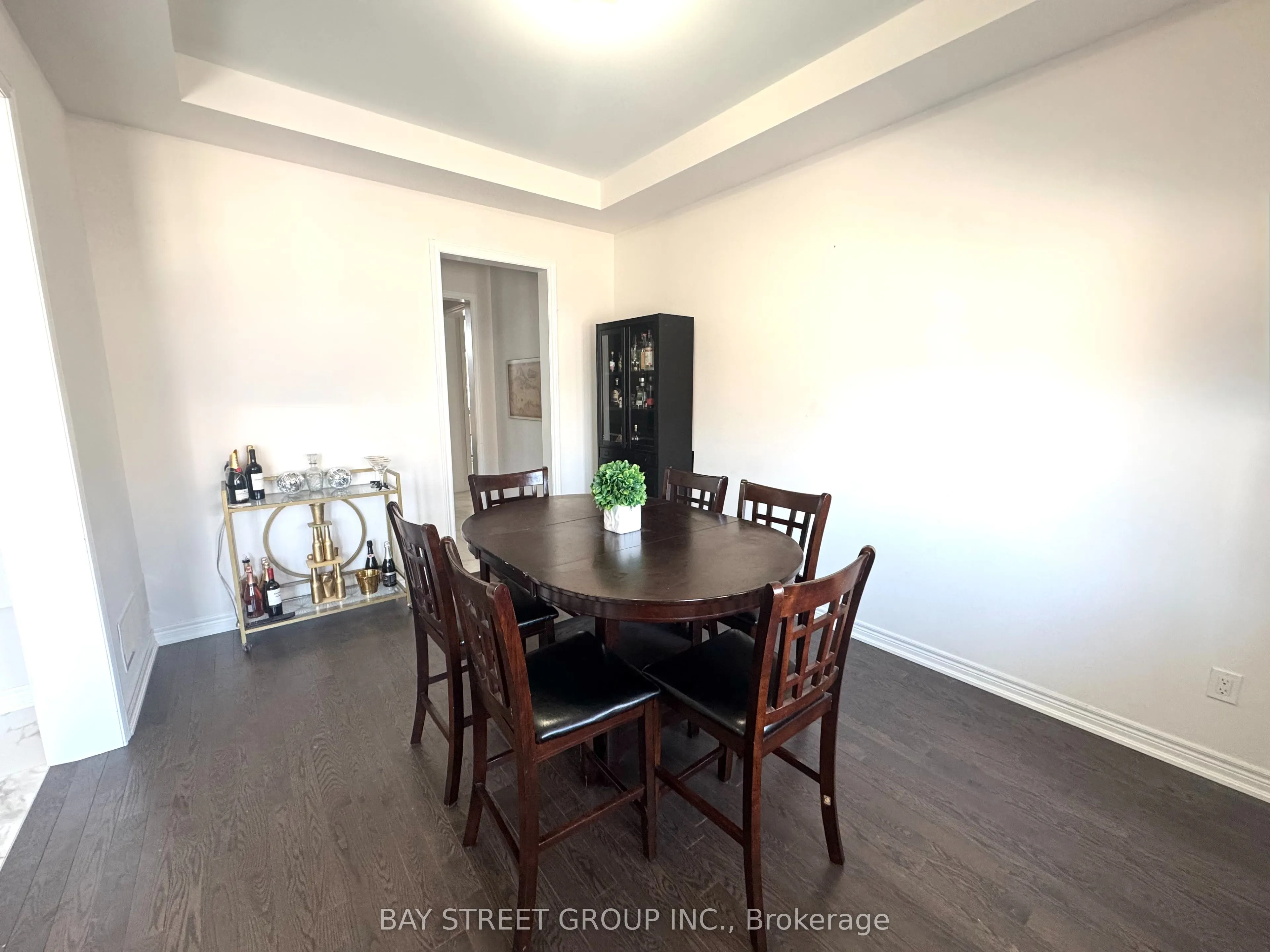 1003 Green Street
