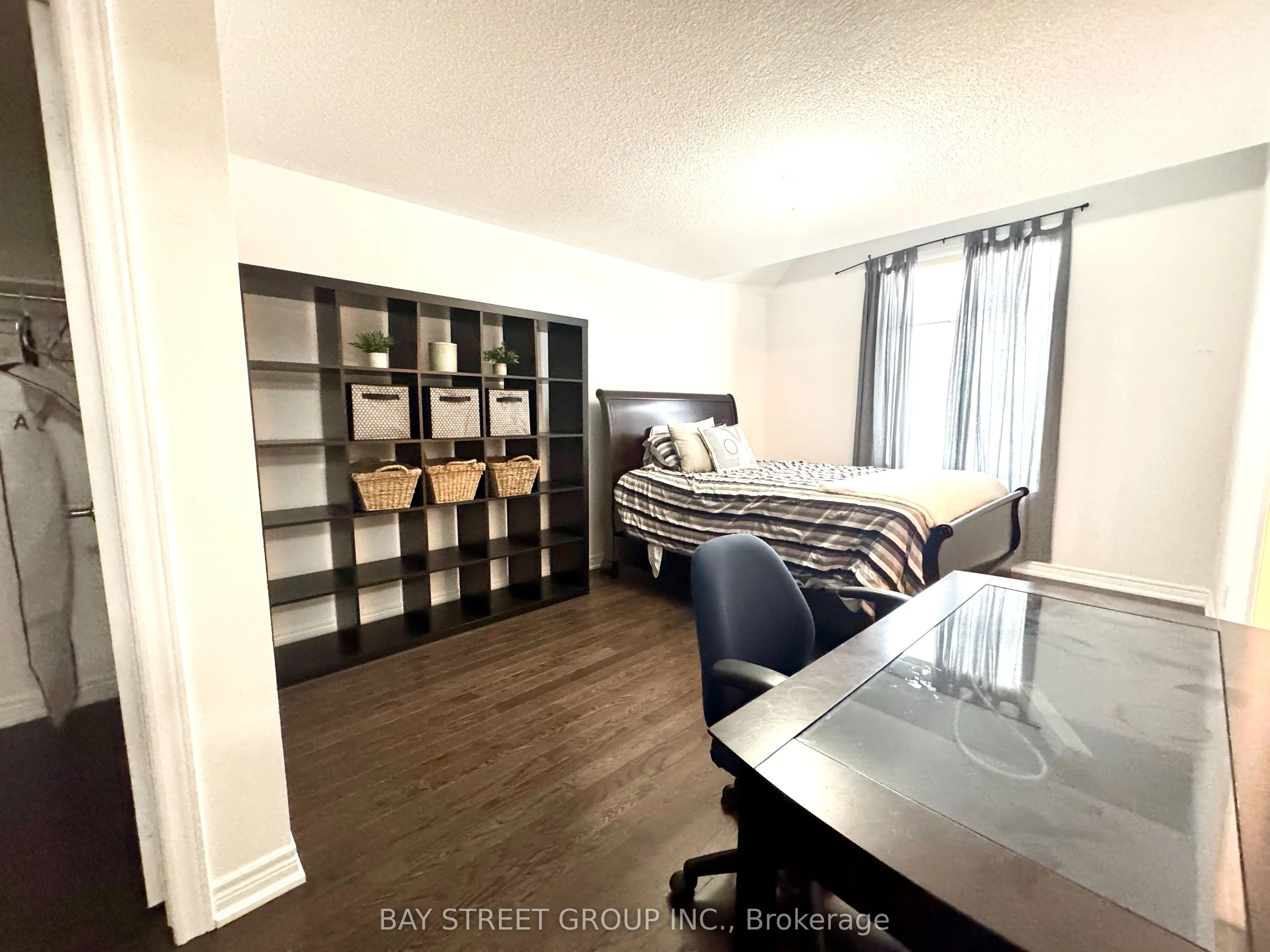 1003 Green Street
