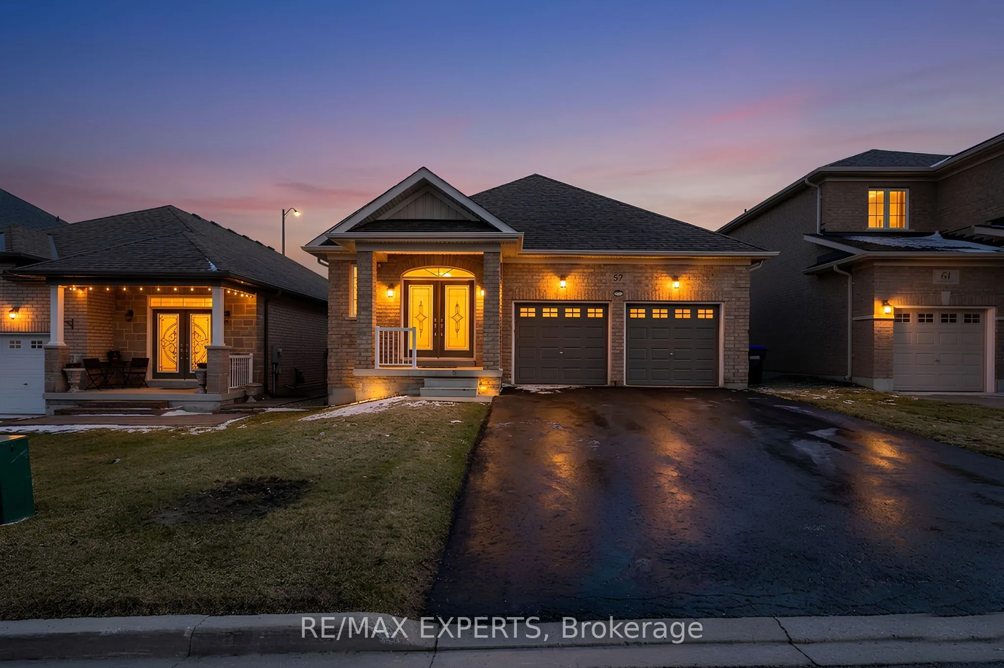 57 Hopkins Crescent N