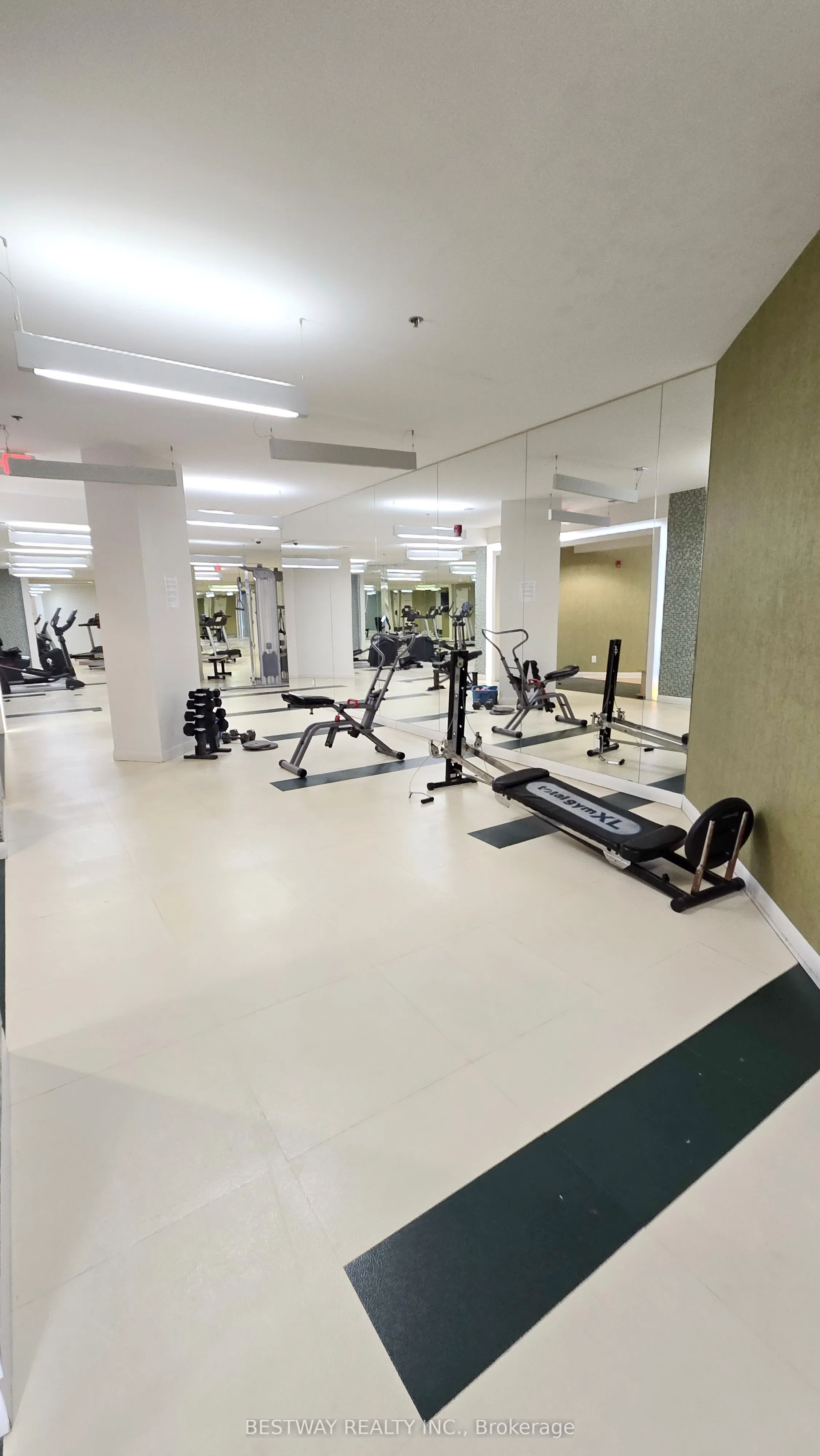 75 Norman Bethune Avenue #208