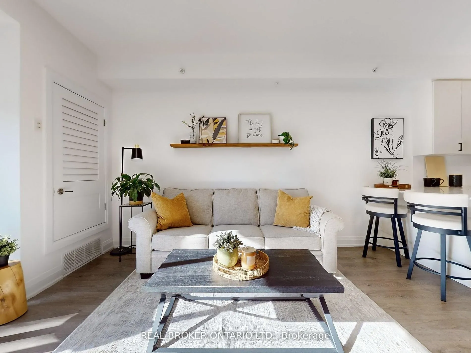 481 Rupert Avenue #122