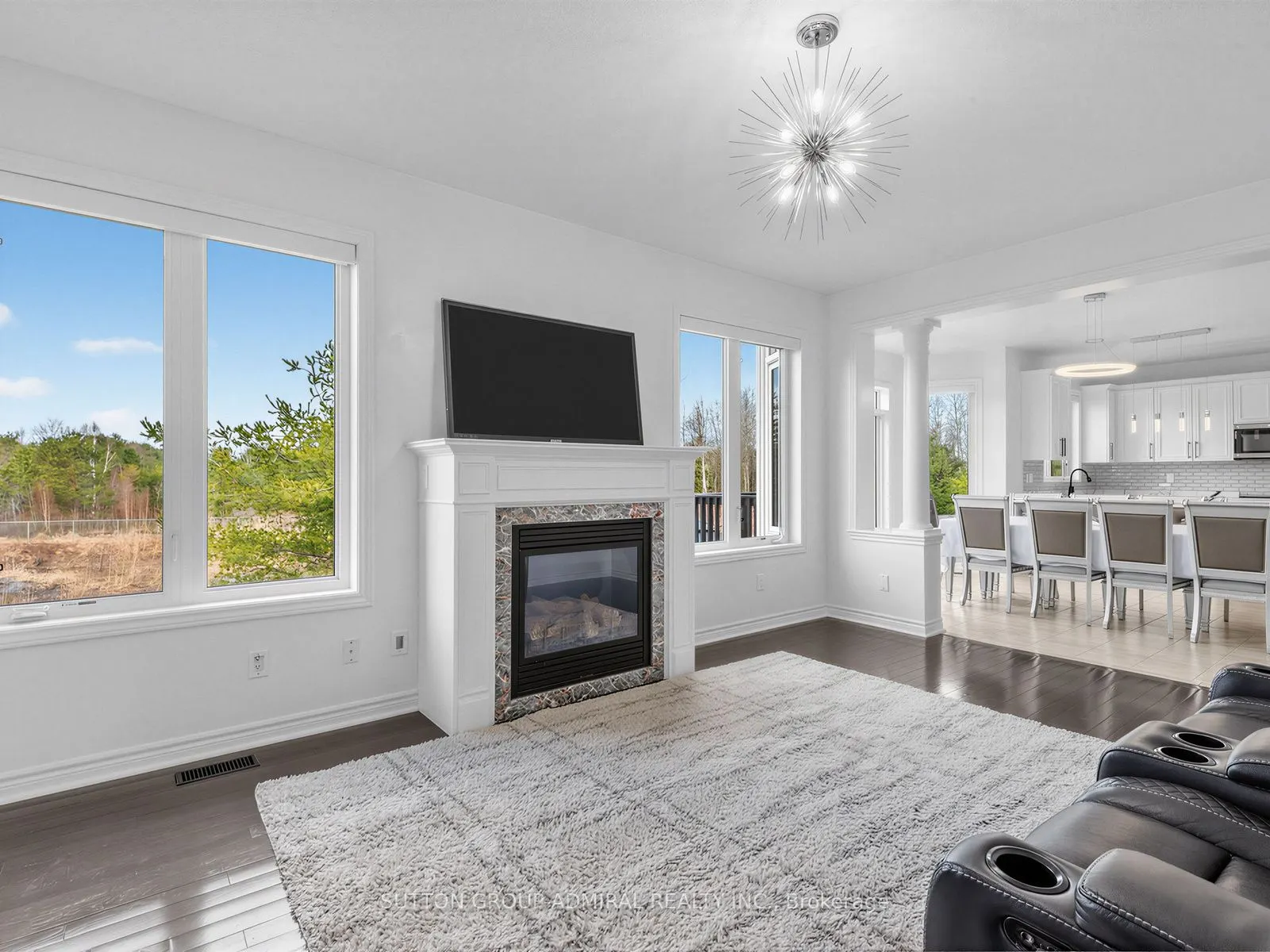 96 Mount Crescent