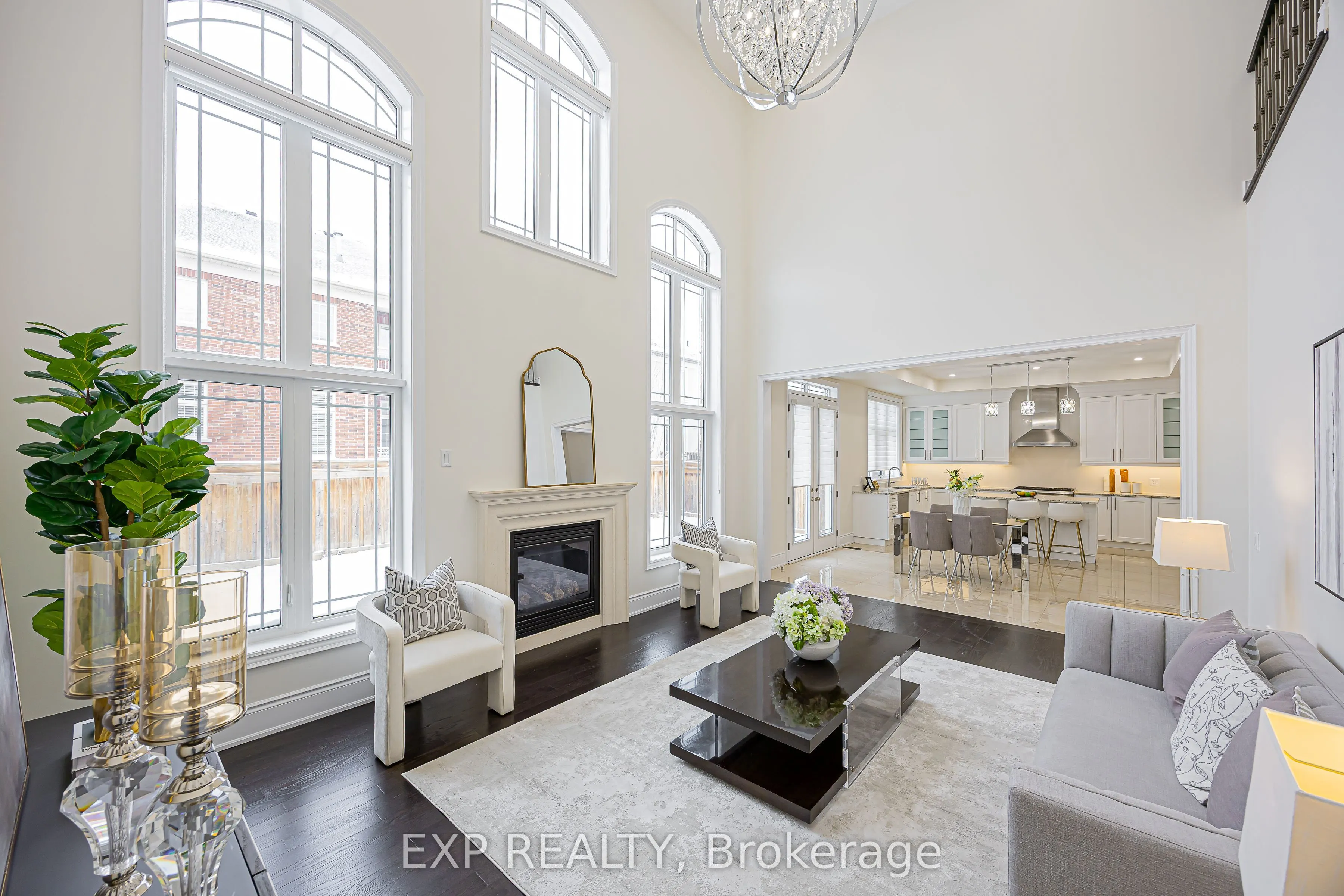 95 Chesney Crescent