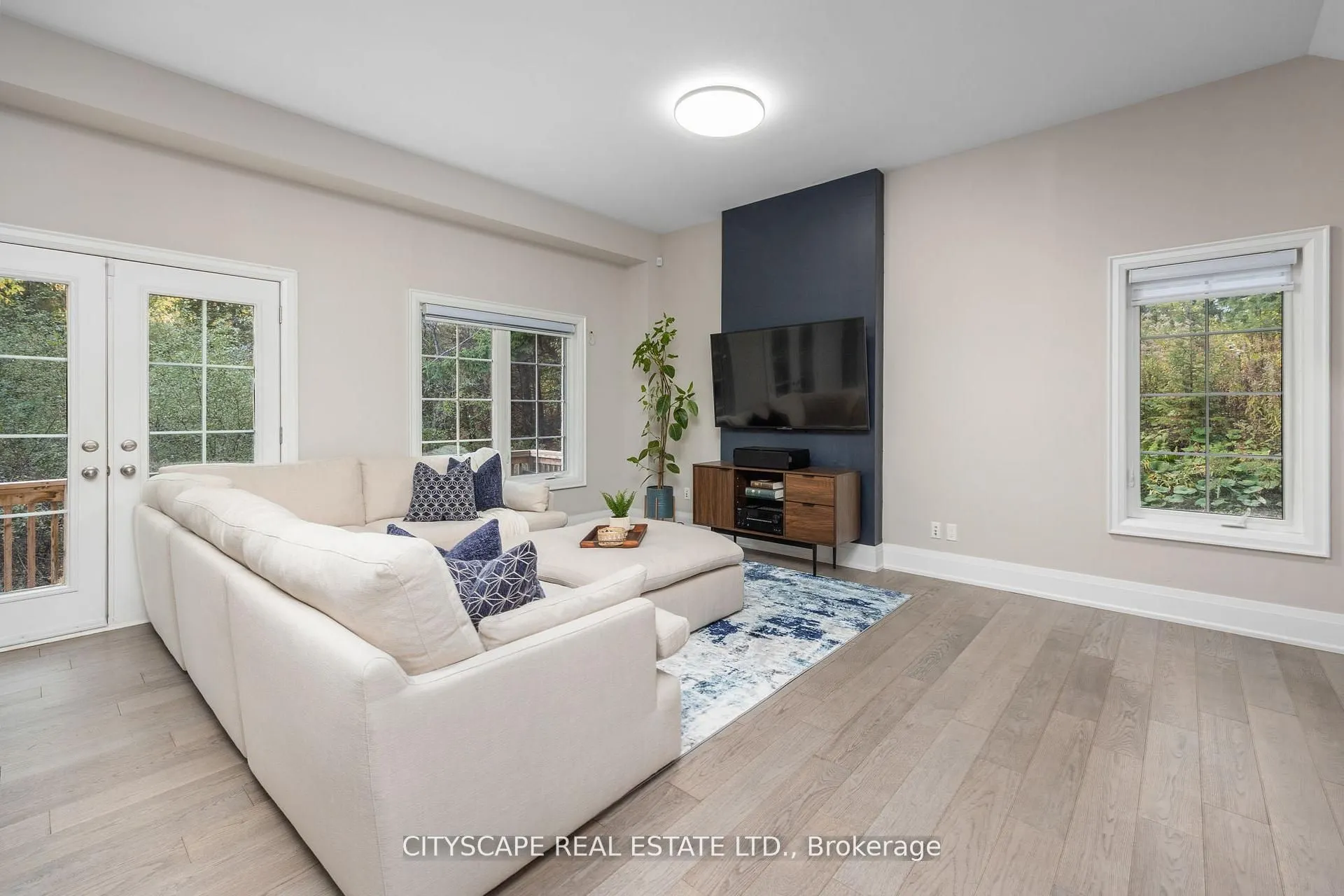 74 Old Bloomington Road #4