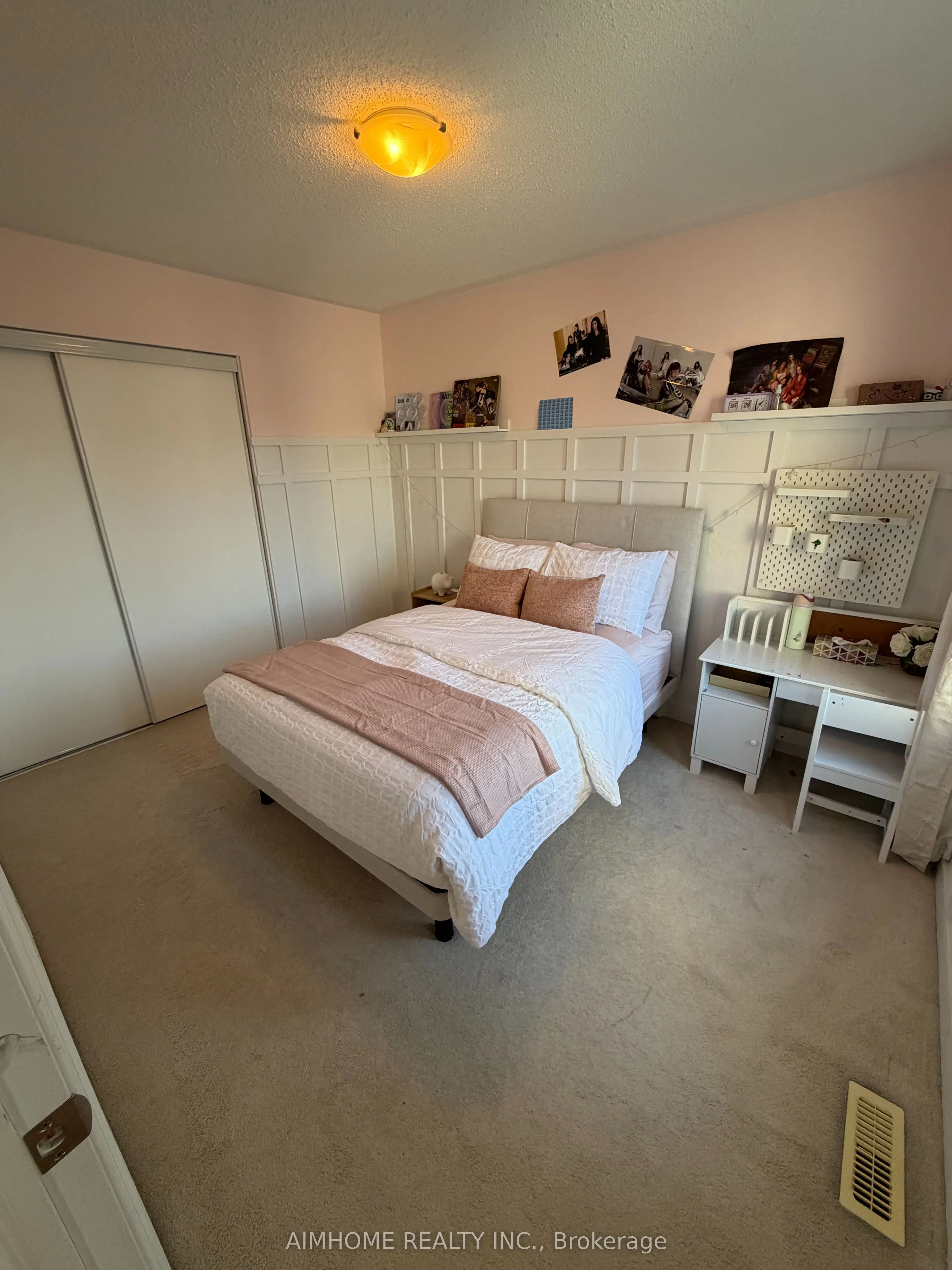49 Fred Silvester Road