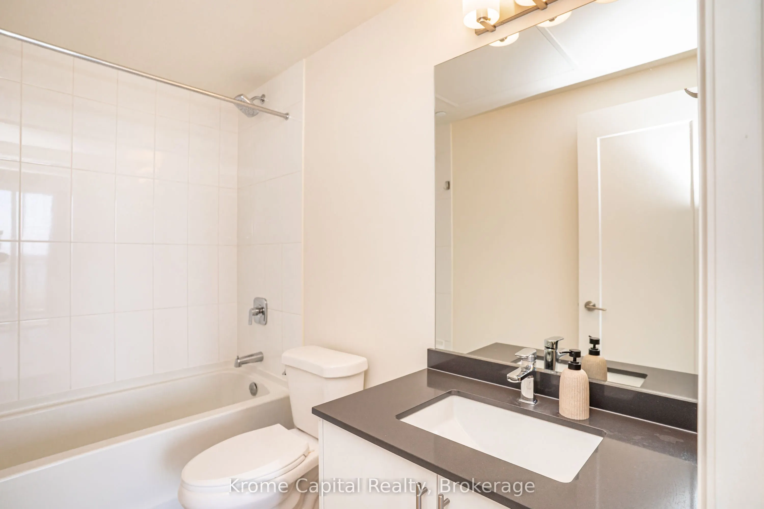 8960 Jane Street #314