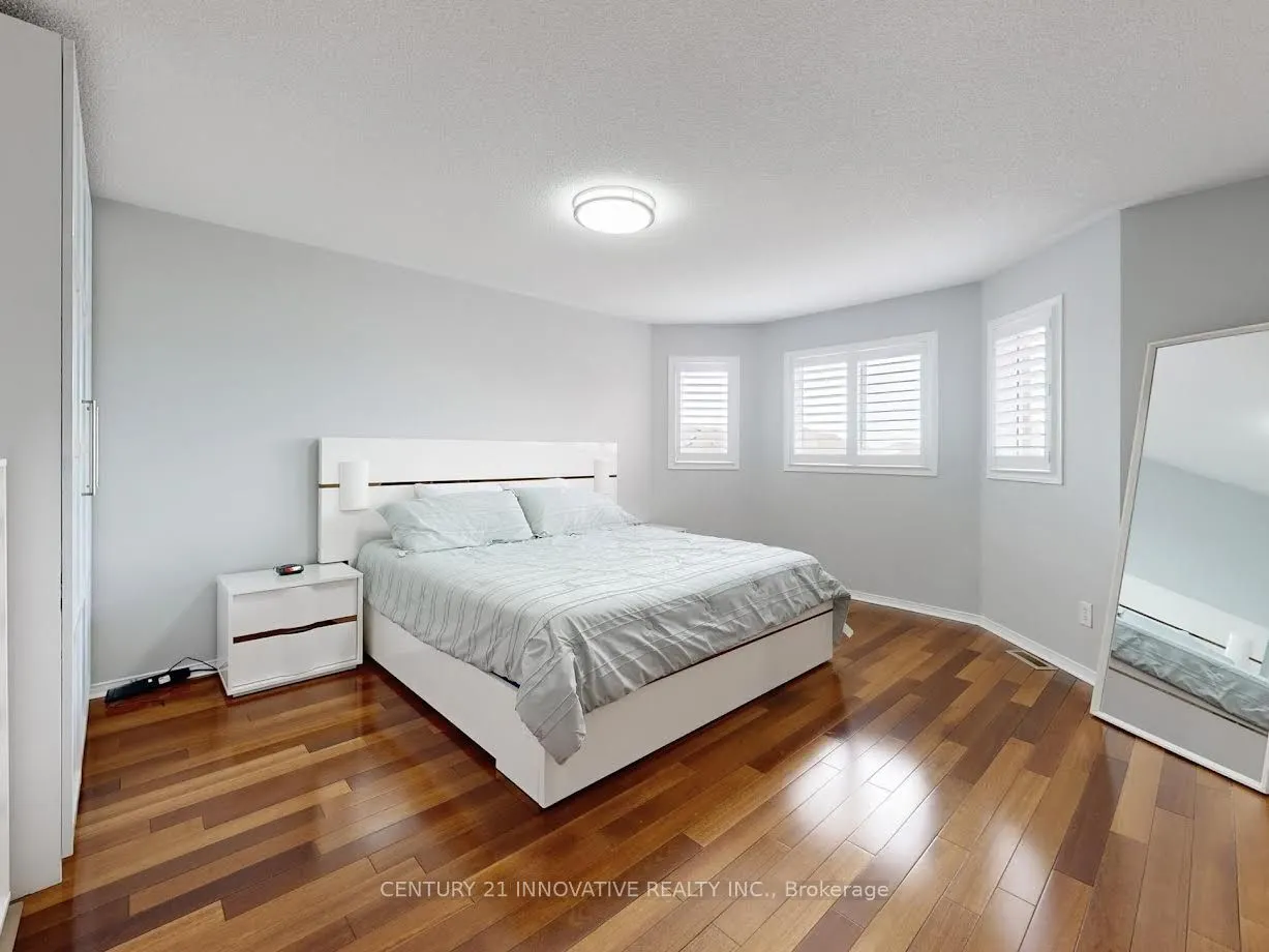 336 St Joan of Arc Avenue