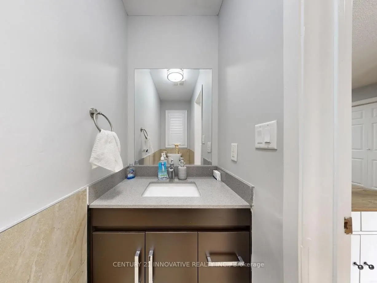 336 St Joan of Arc Avenue