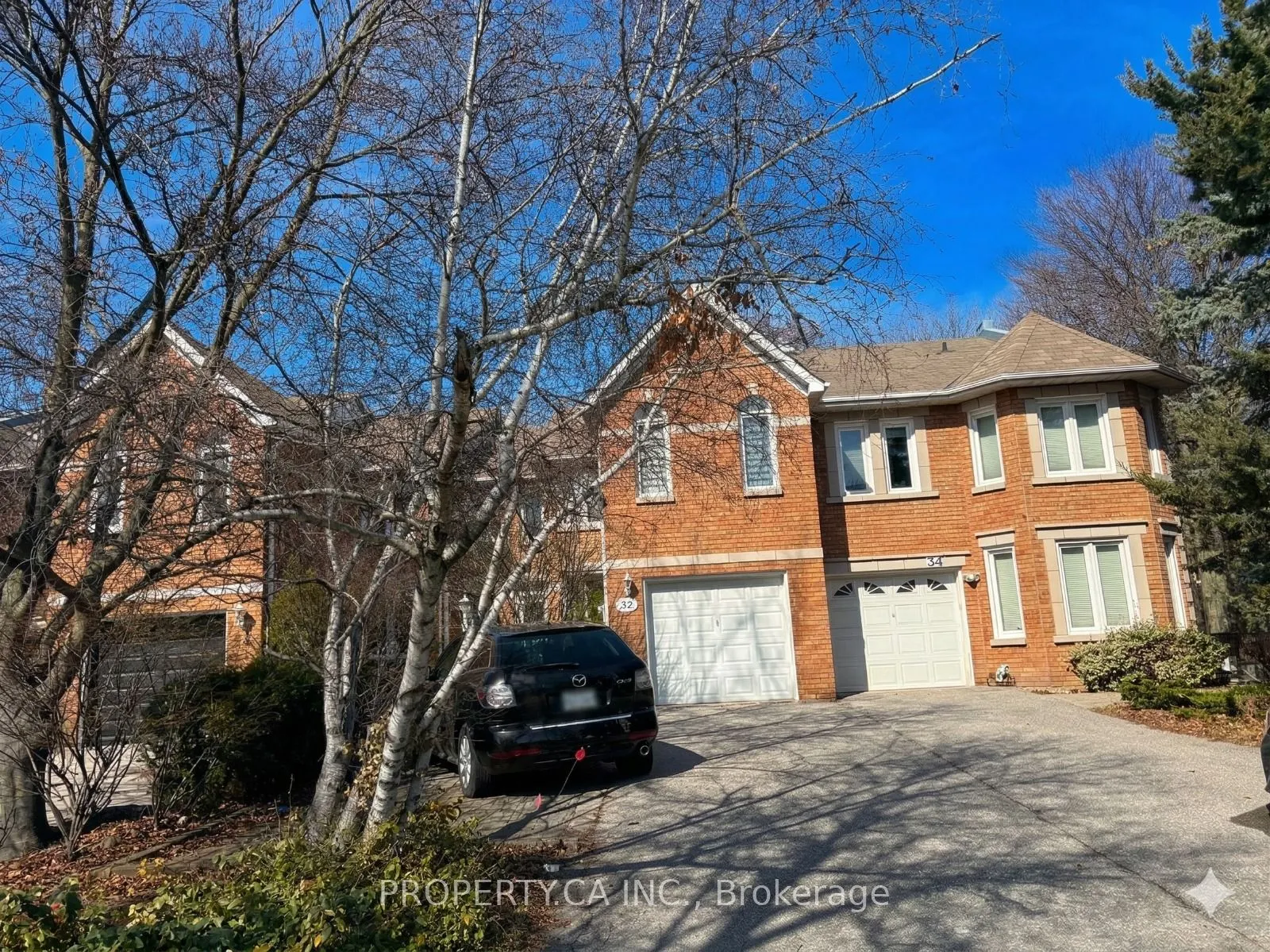 32 Brownstone Circle