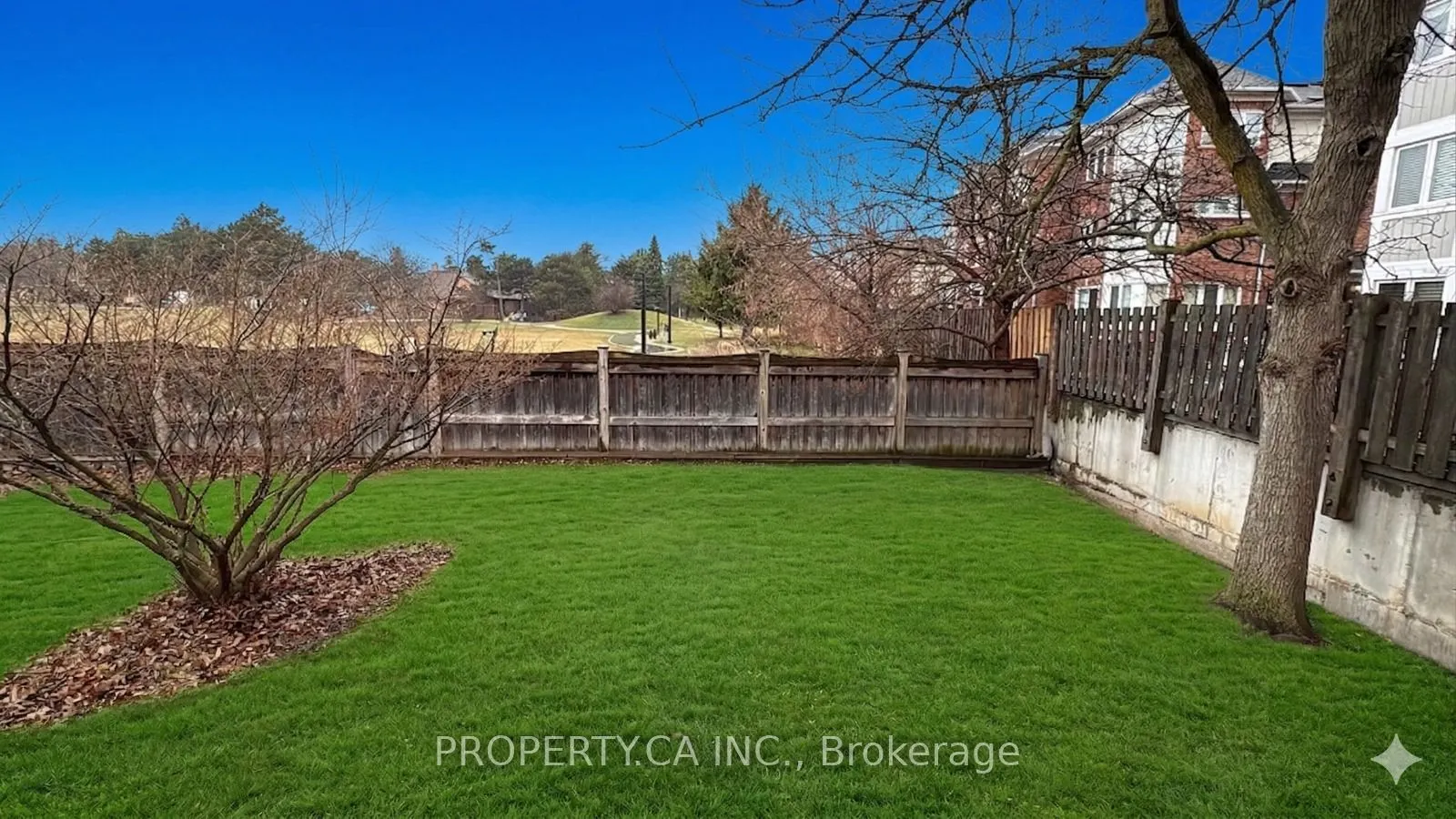 32 Brownstone Circle