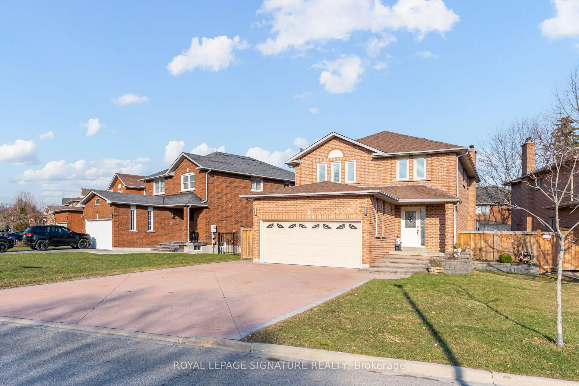 5 Longhouse Street
