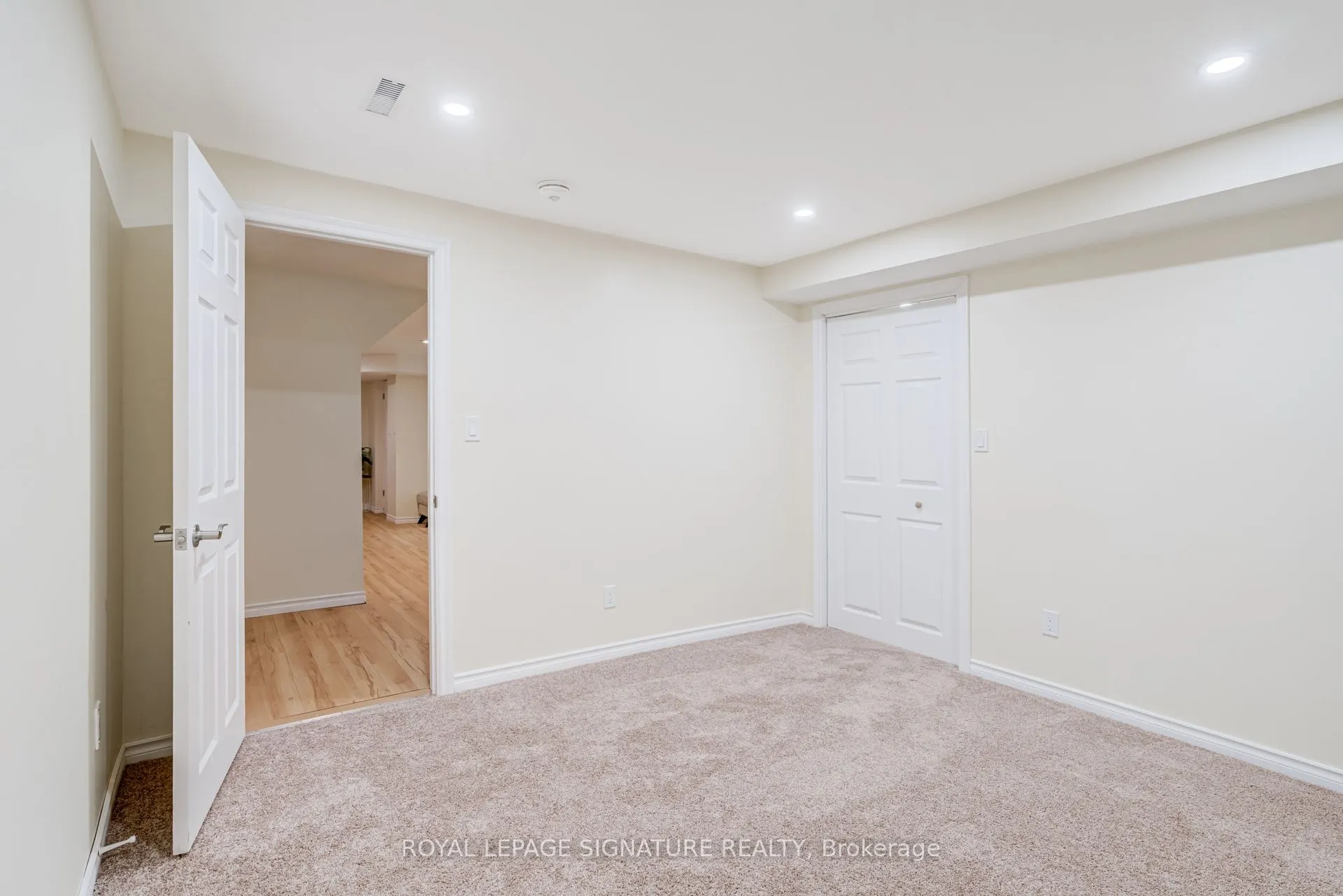 5 Longhouse Street