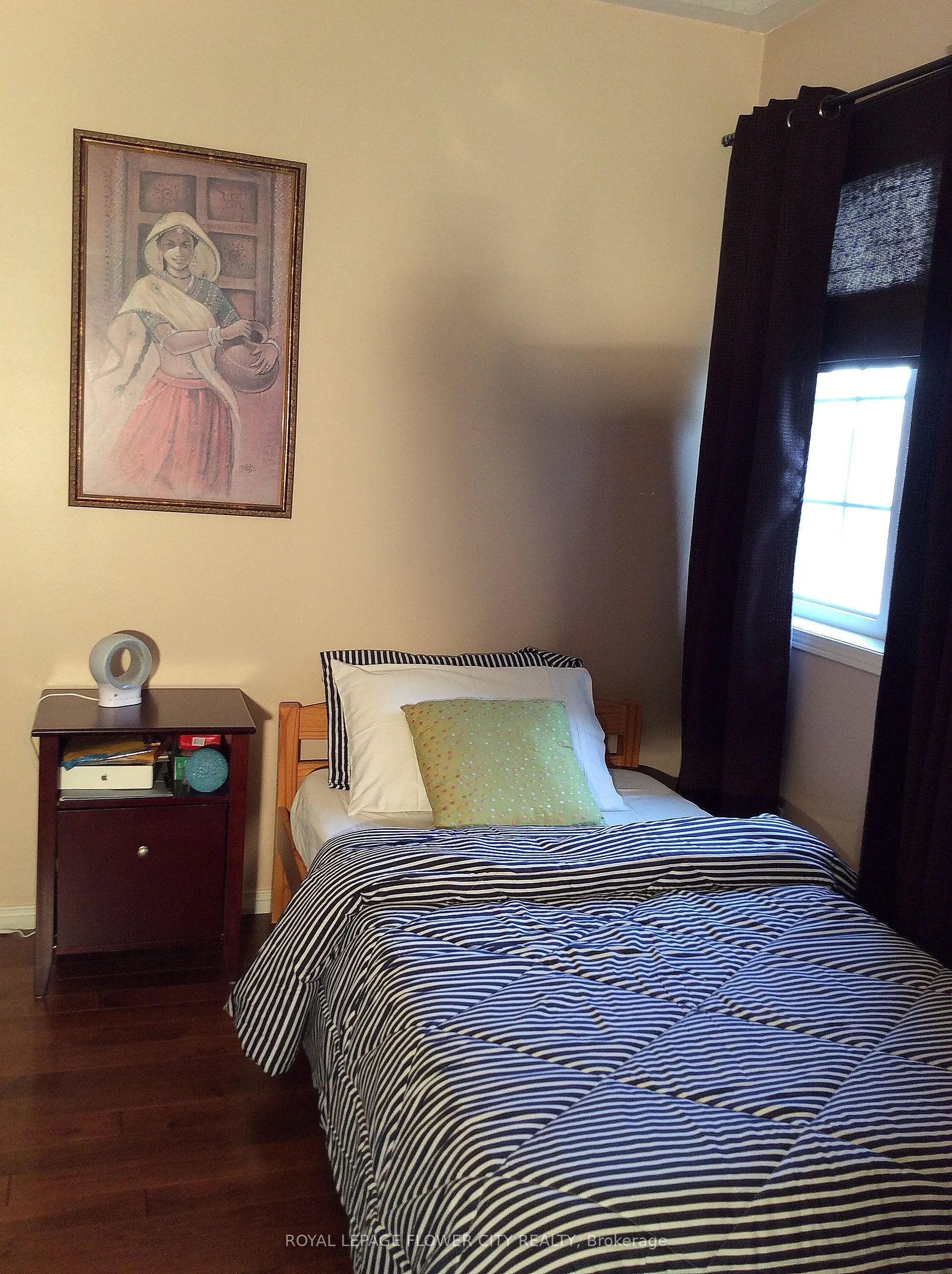 30 Condotti Drive