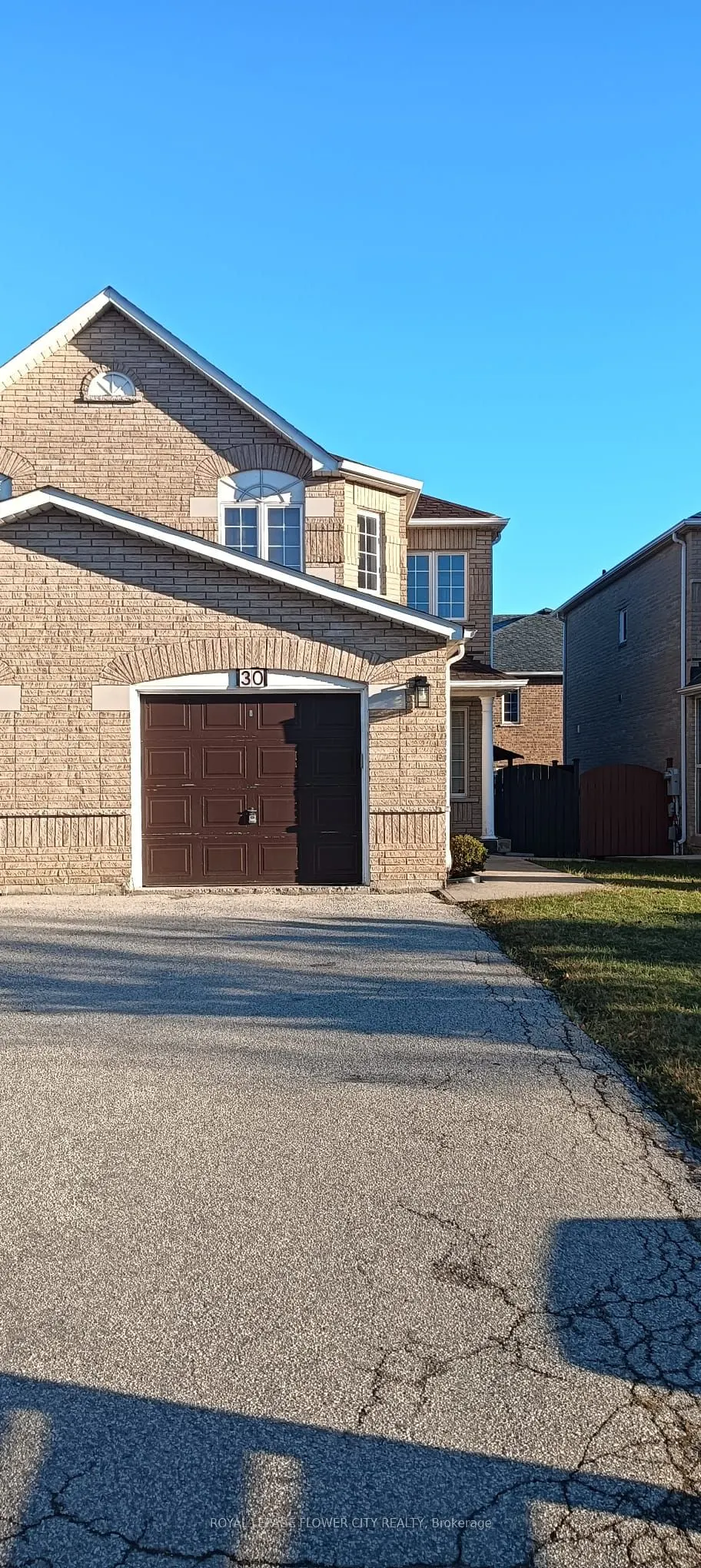30 Condotti Drive