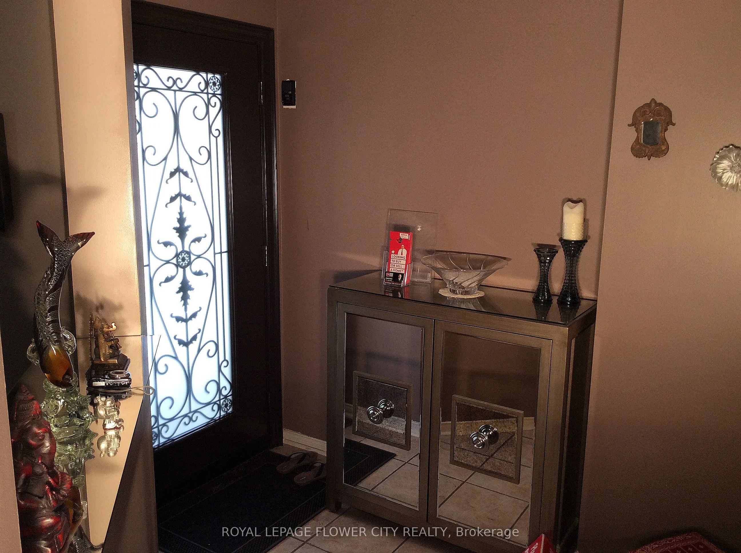 30 Condotti Drive
