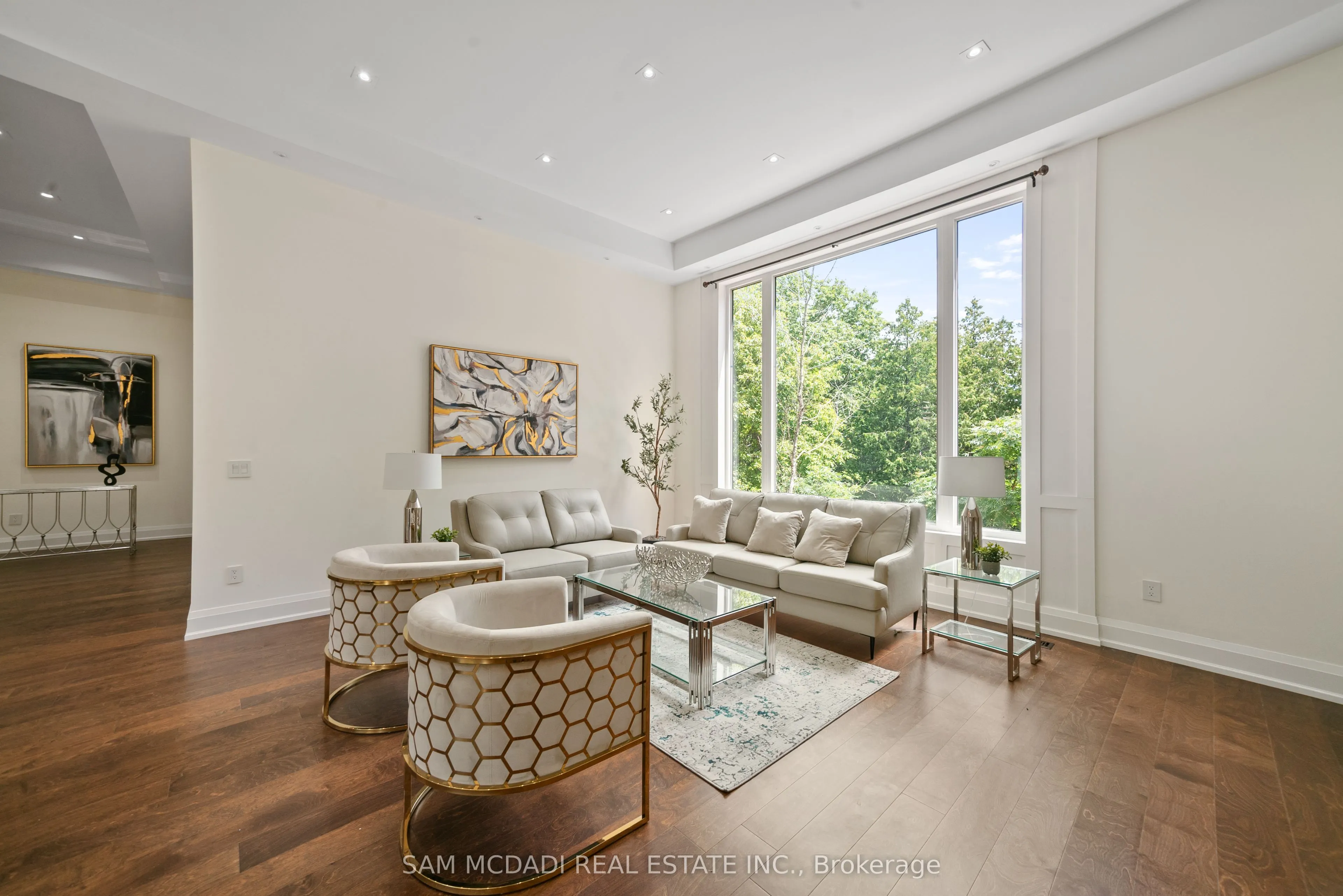 15 Glenview Heights Lane