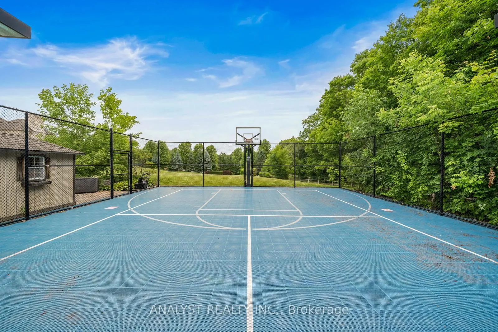 86 Eden Vale Drive