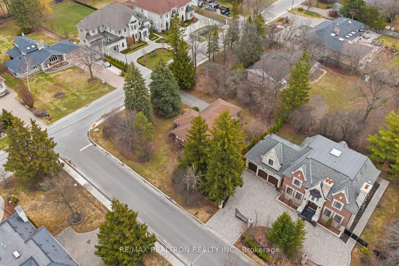 17 Denham Drive