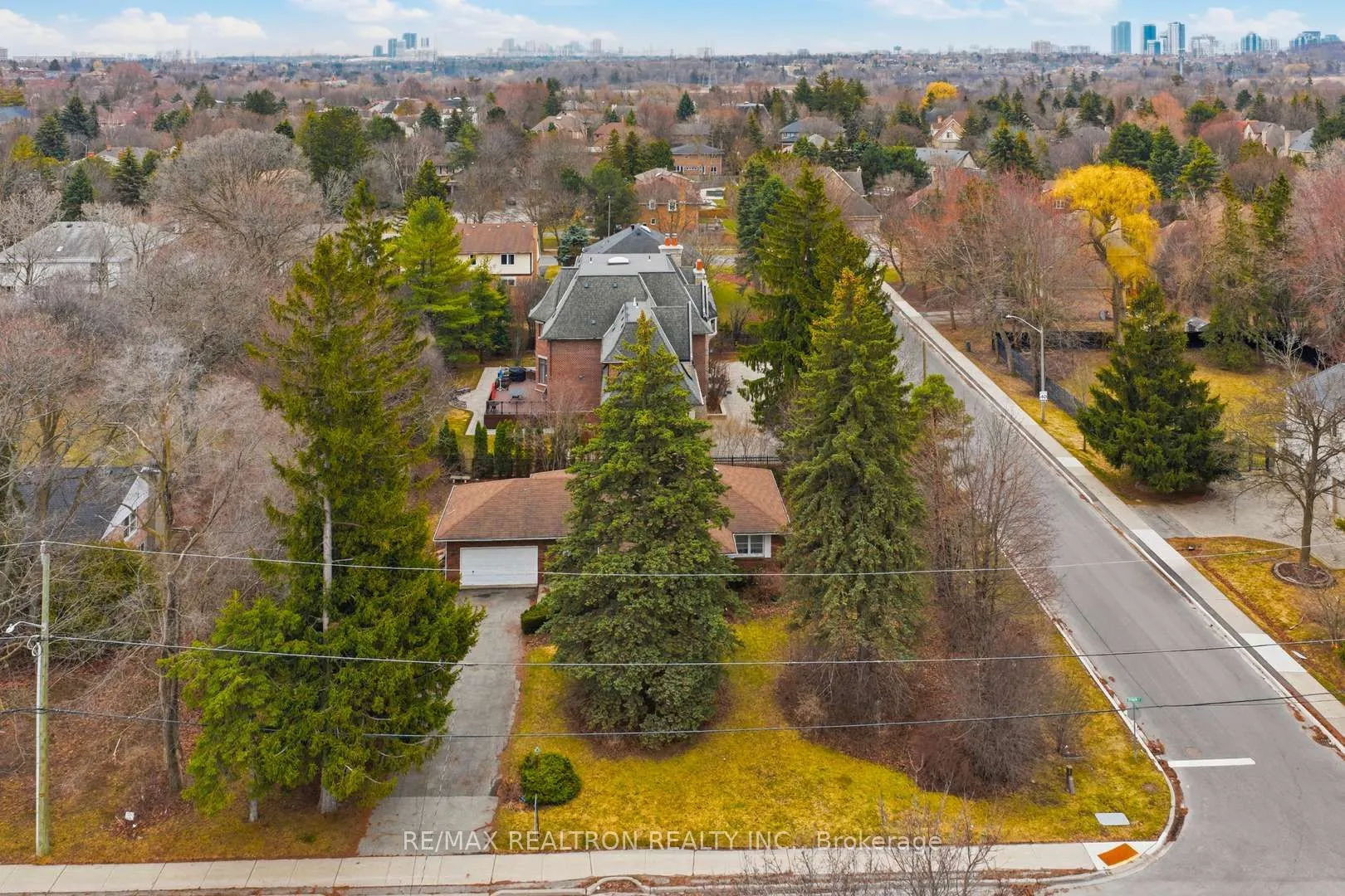 17 Denham Drive