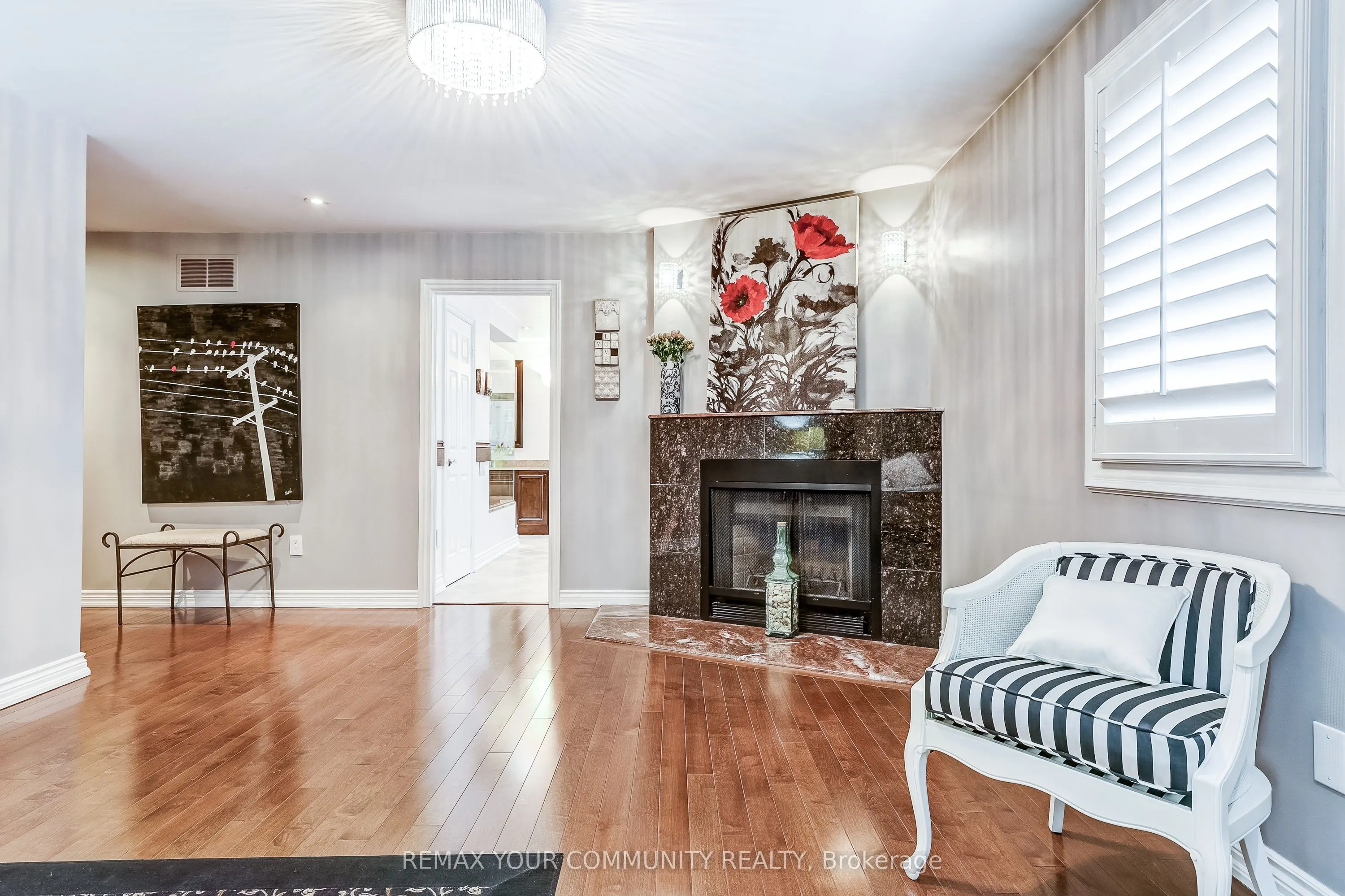 30 Deanbank Drive