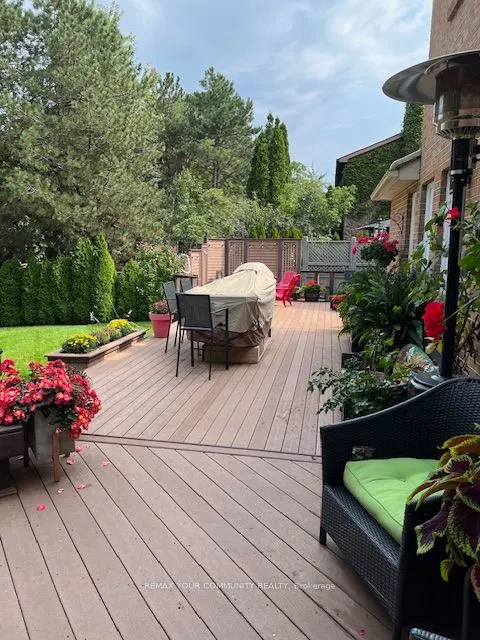 30 Deanbank Drive