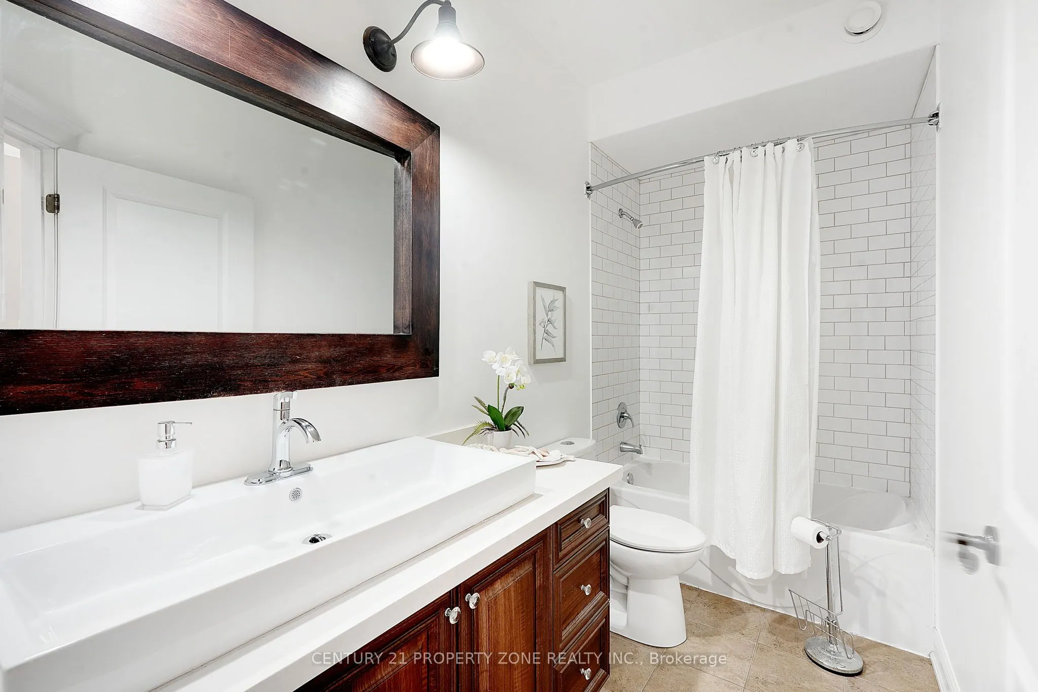 2 Harry Parker Place