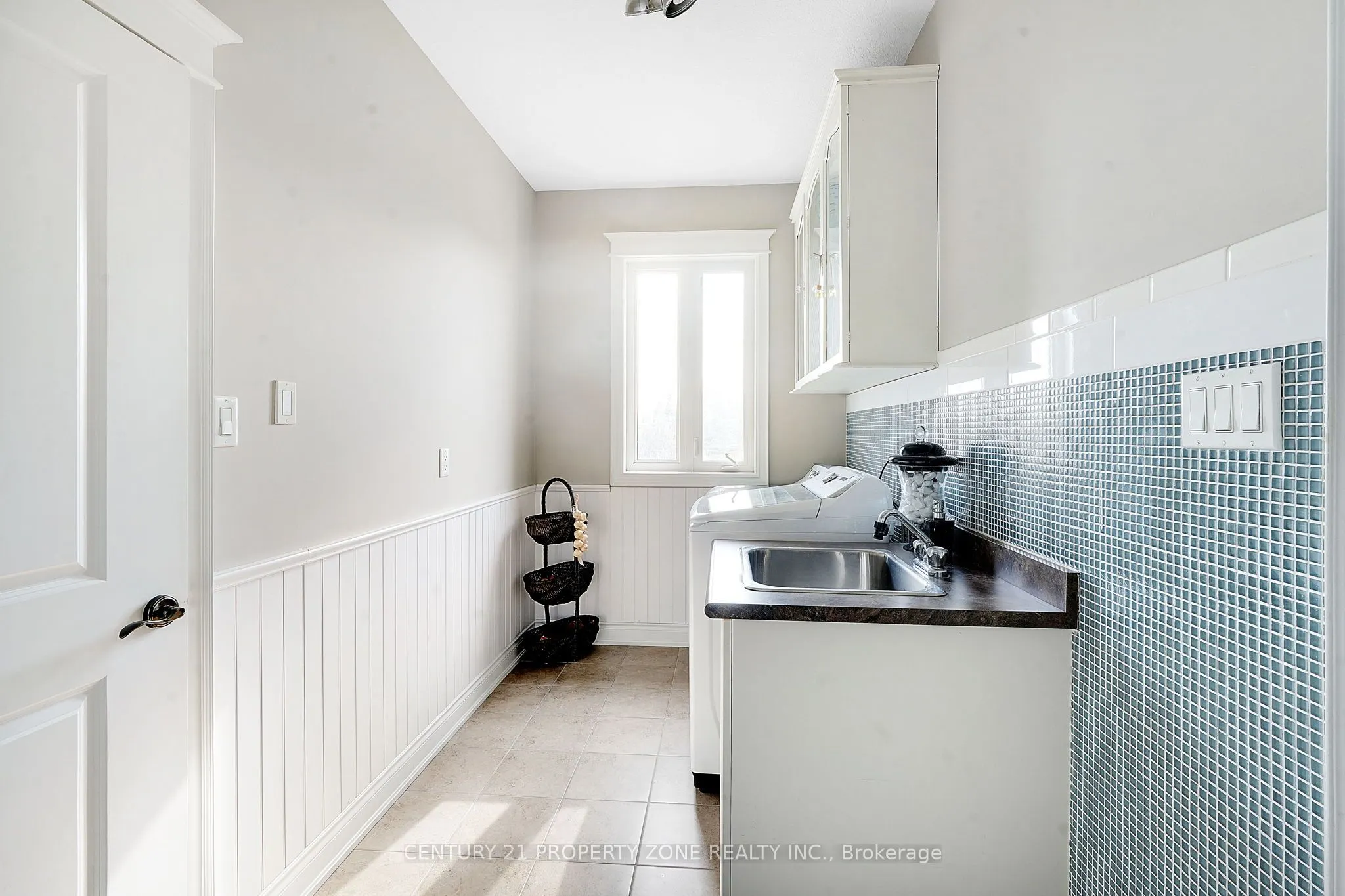 2 Harry Parker Place