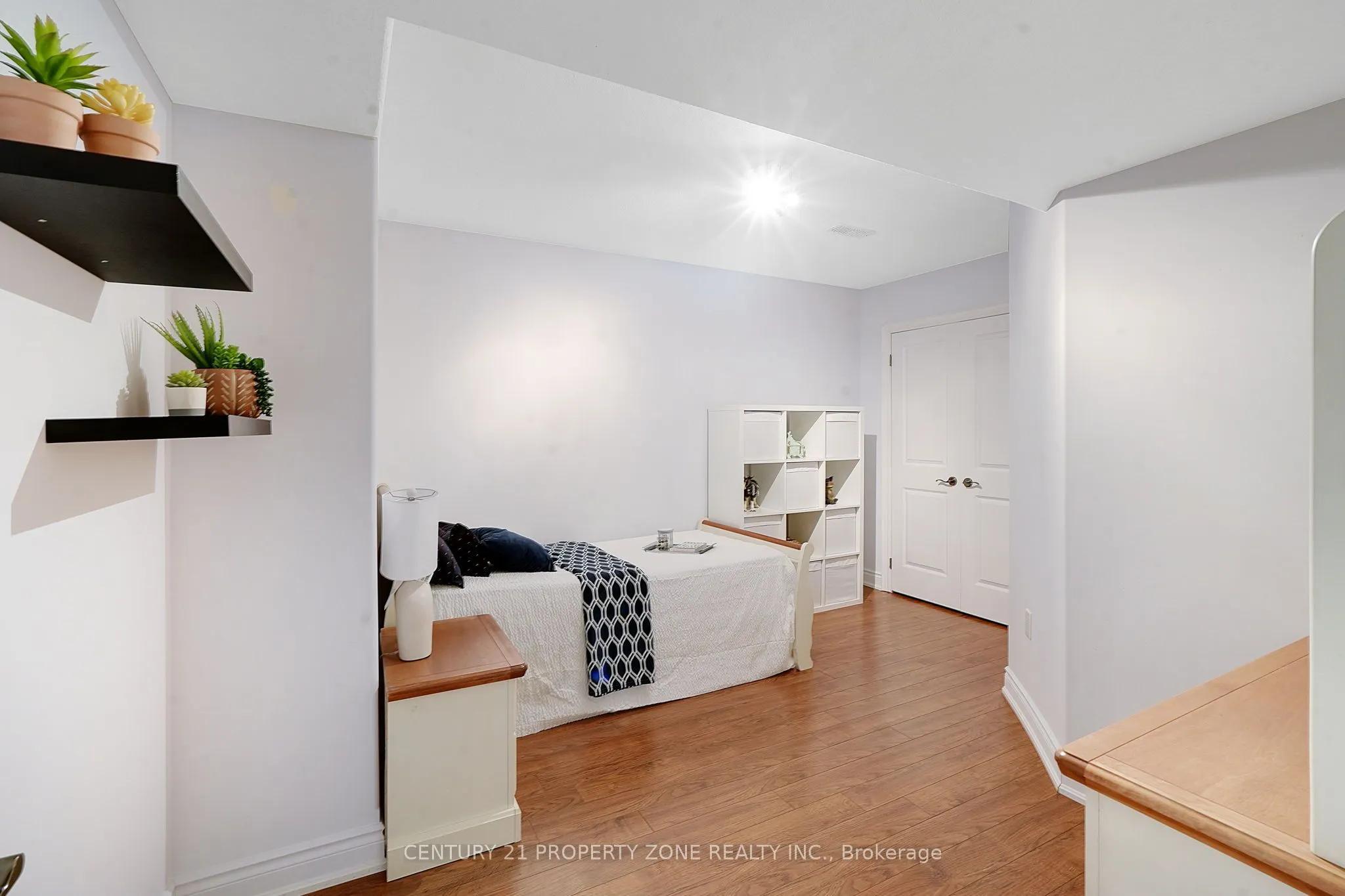 2 Harry Parker Place