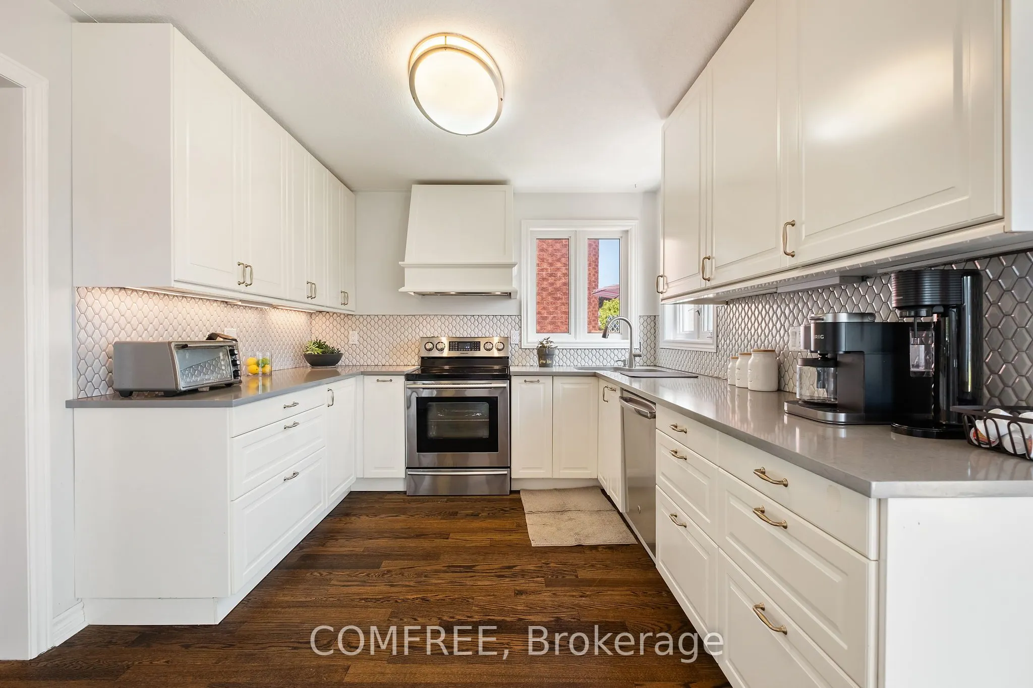 31 Metcalfe Drive