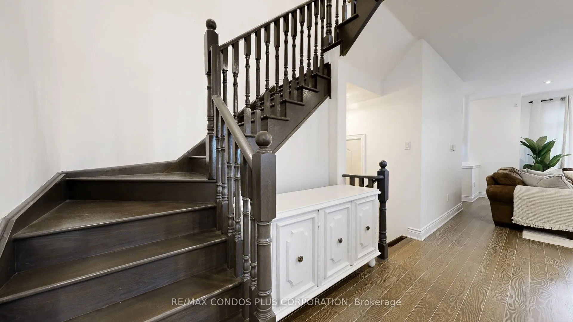 8777 Dufferin Street #22
