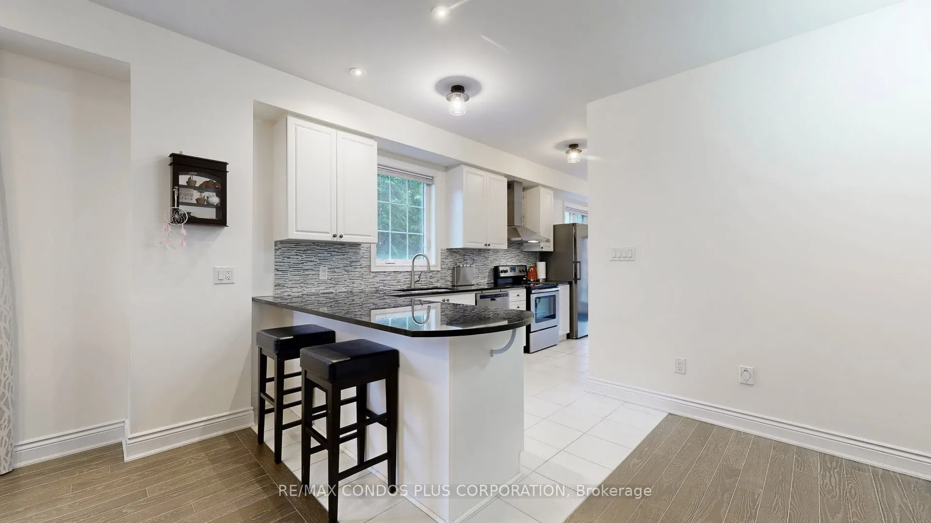 8777 Dufferin Street #22