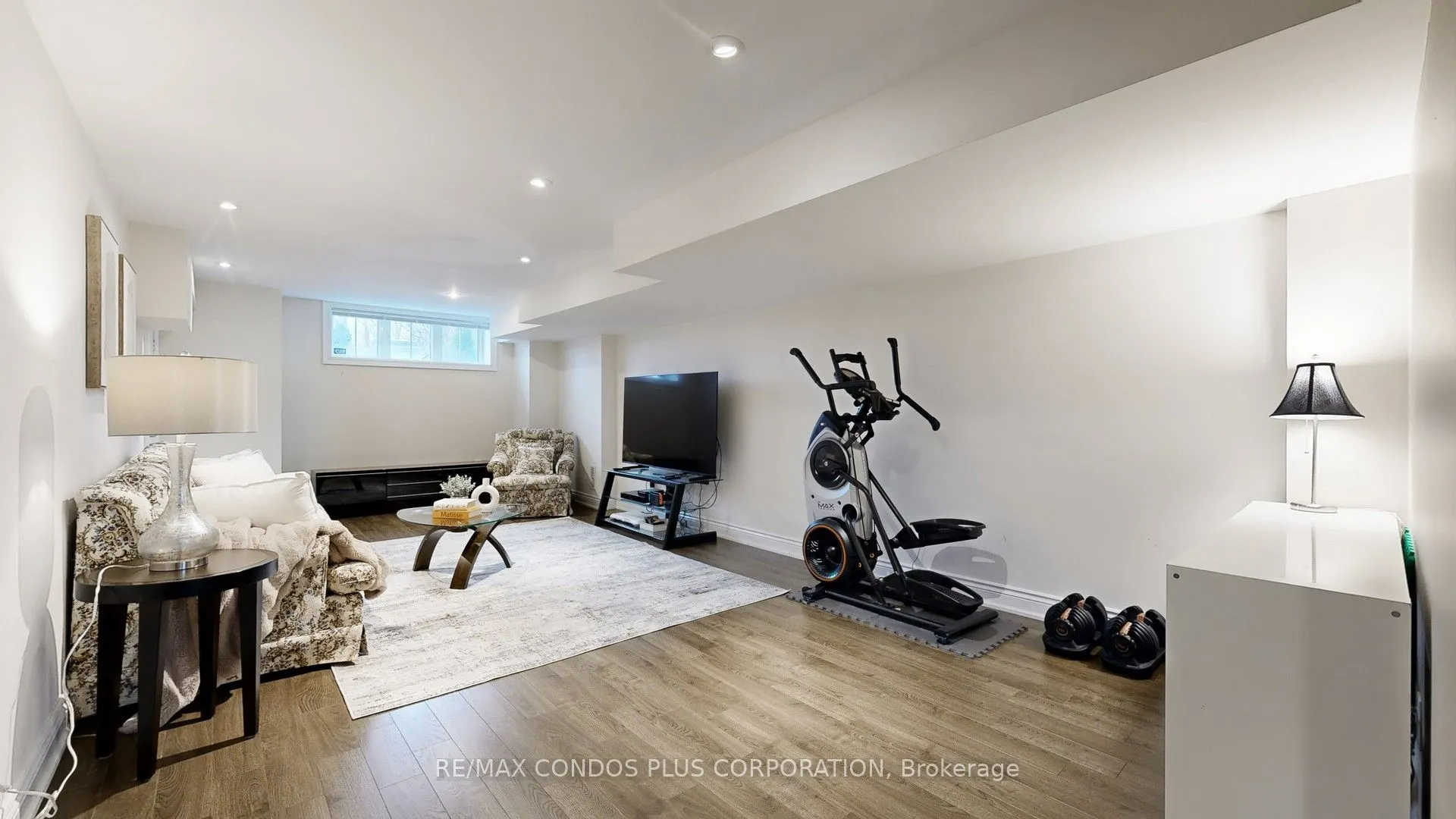 8777 Dufferin Street #22