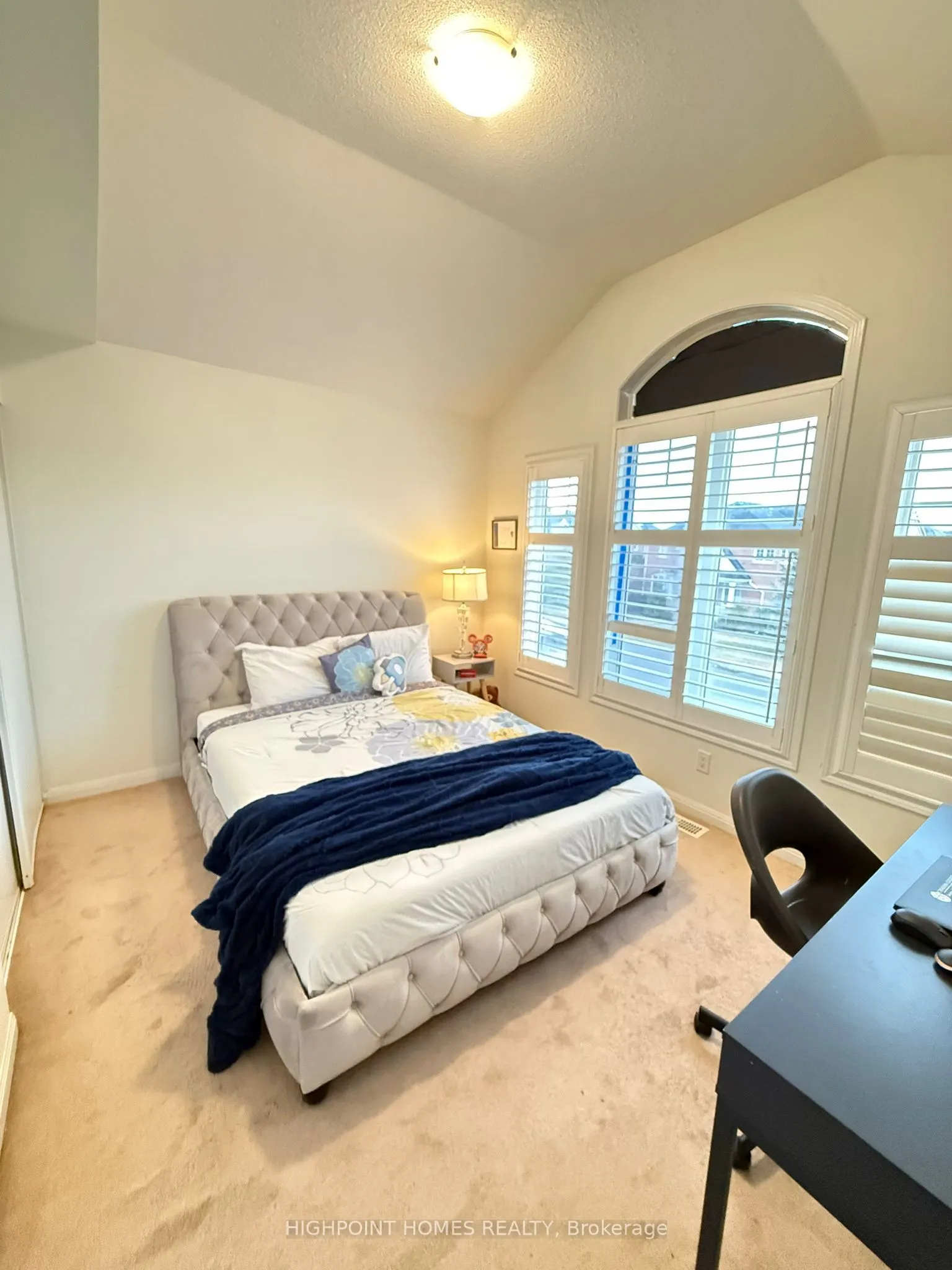 174 Miltrose Crescent