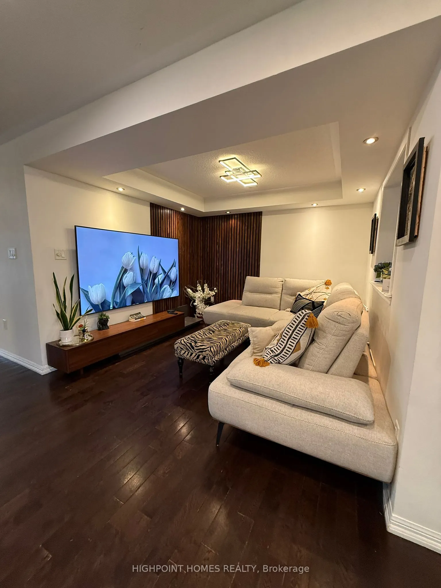 174 Miltrose Crescent
