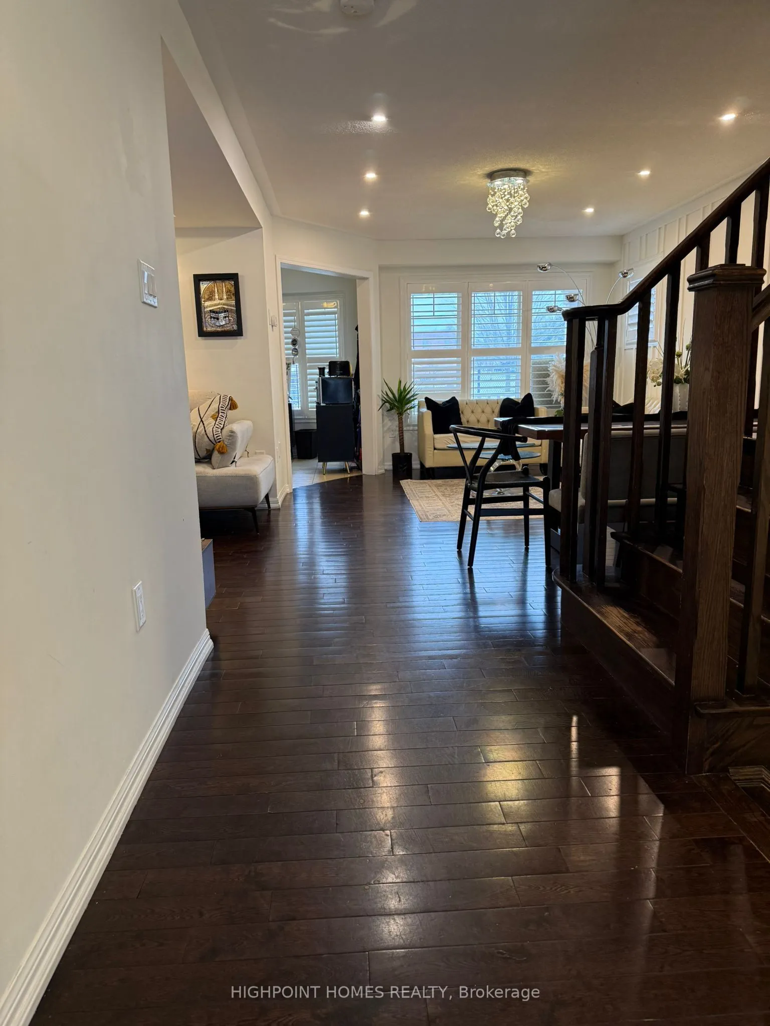 174 Miltrose Crescent