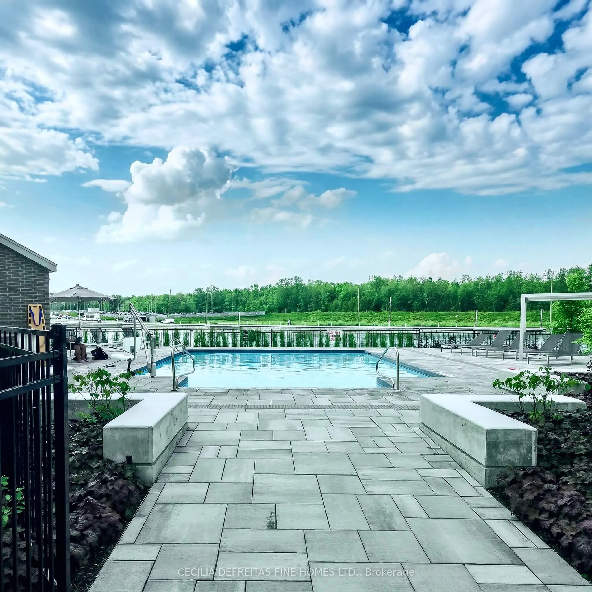 3793 Mangusta Court