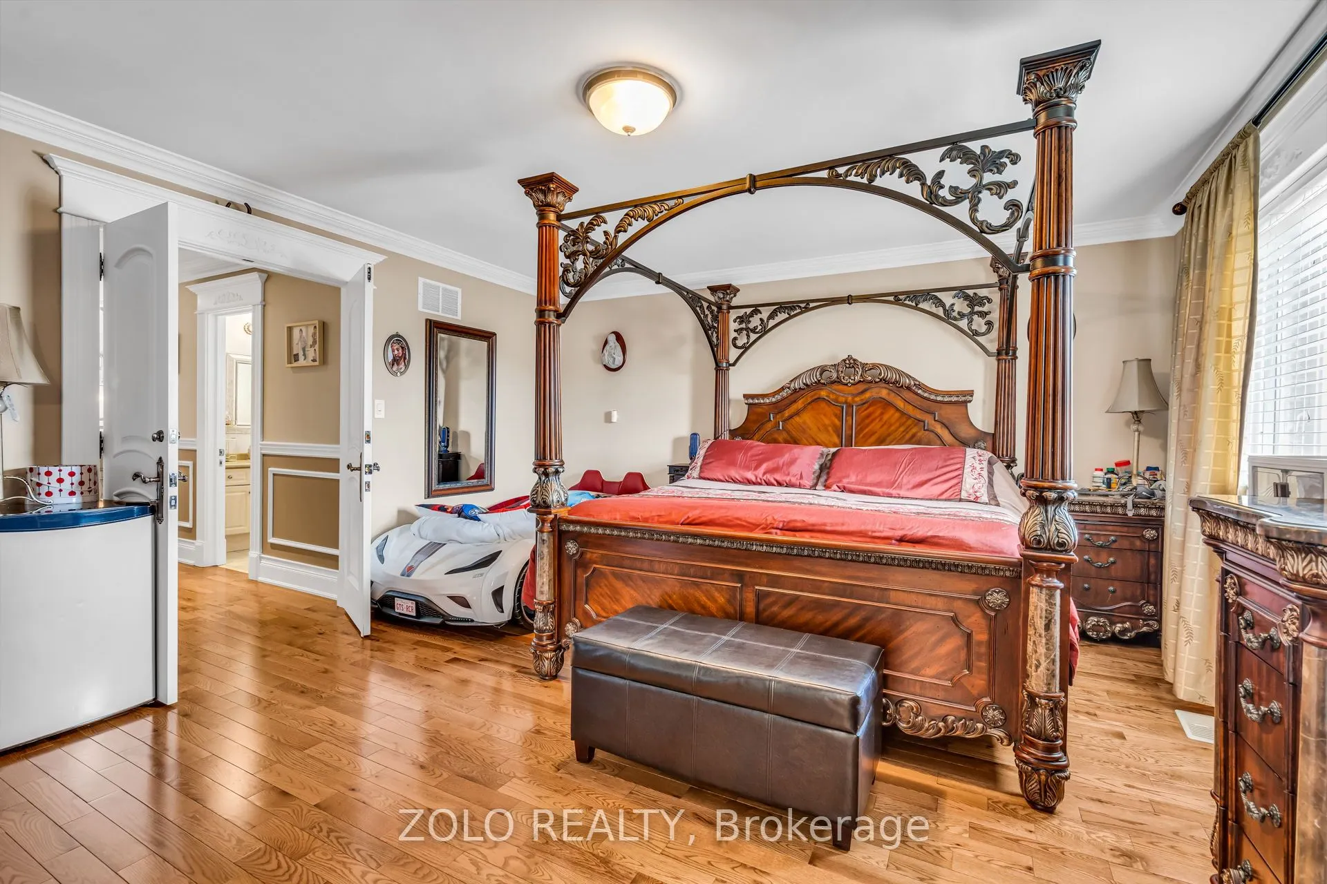 15 Ozner Crescent