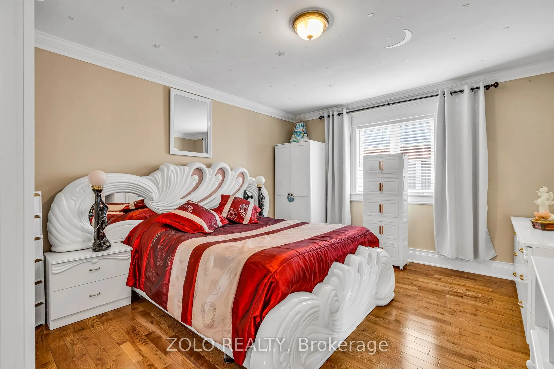 15 Ozner Crescent