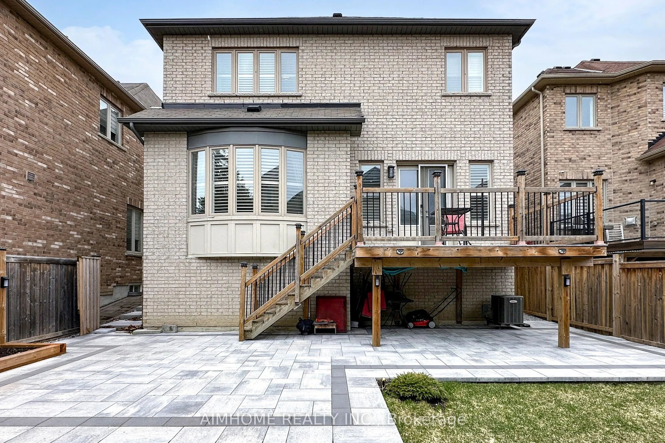 35 Marbrook Street