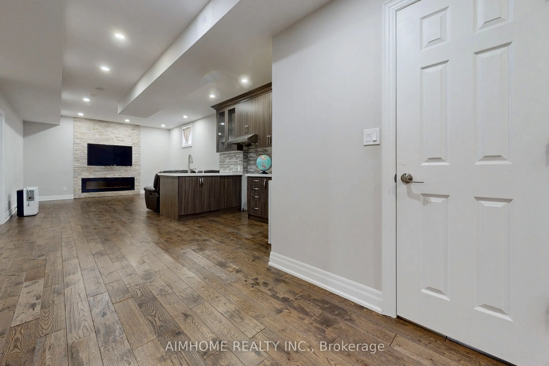 35 Marbrook Street