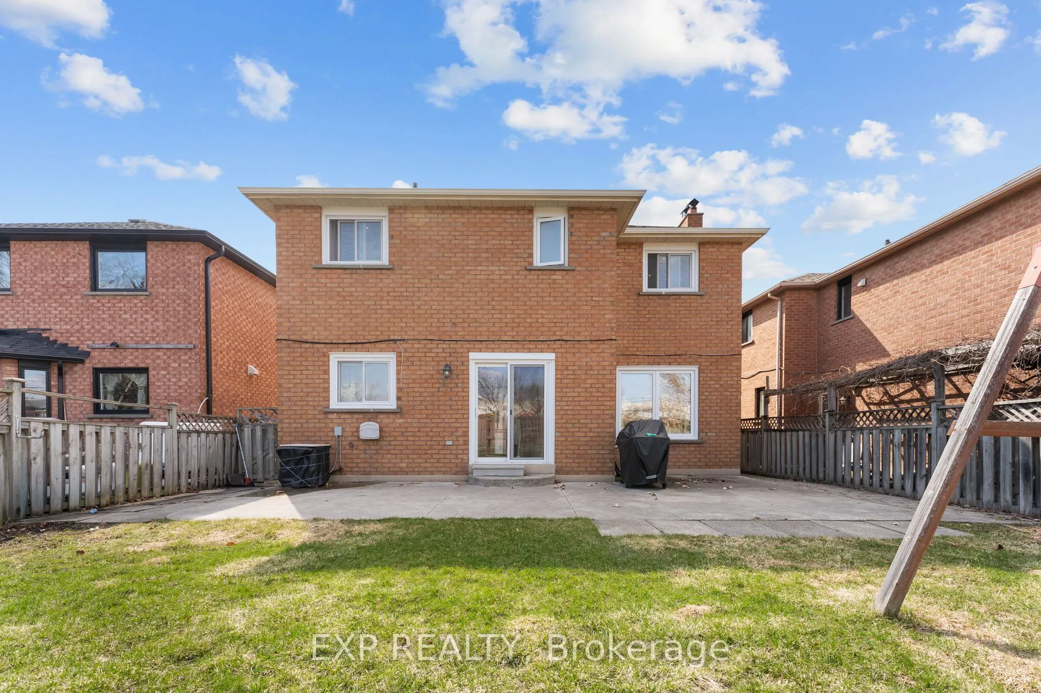 27 Via Nova Drive