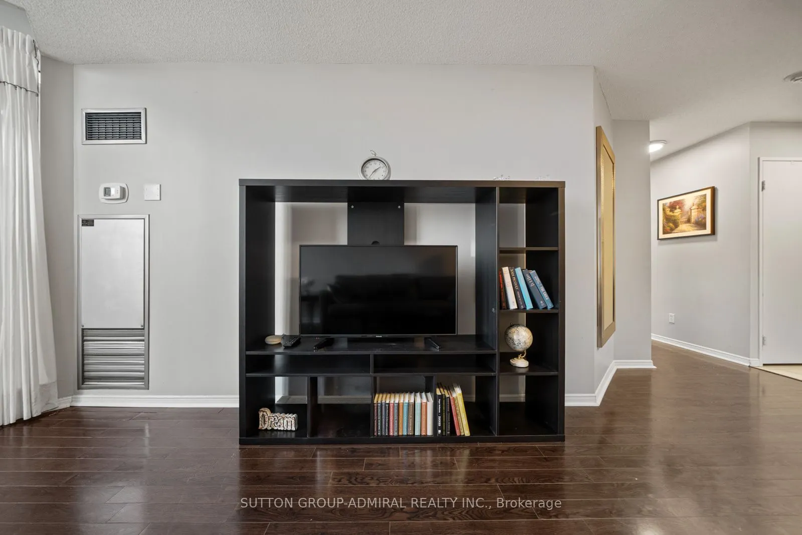 81 Townsgate Drive #1103
