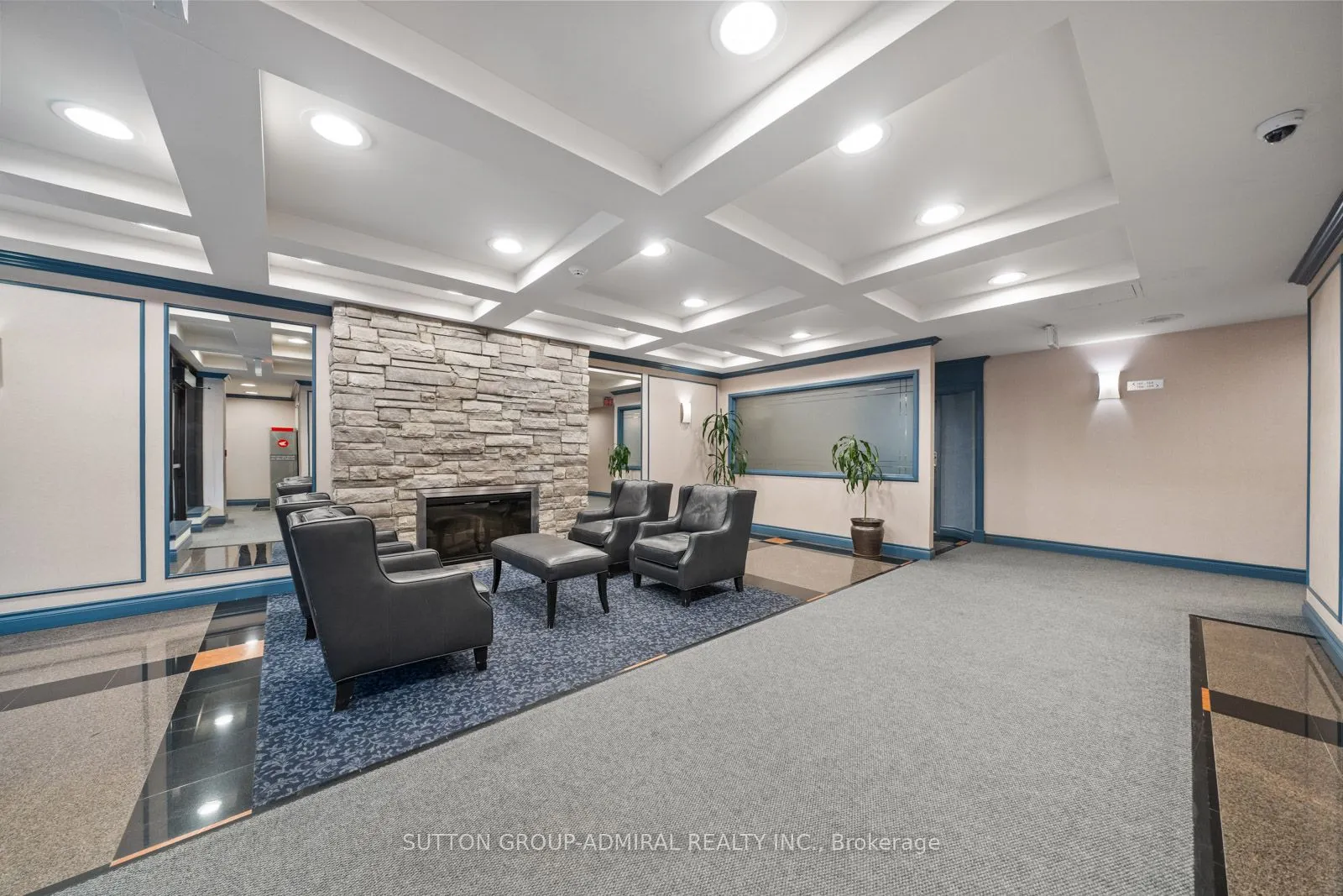 81 Townsgate Drive #1103