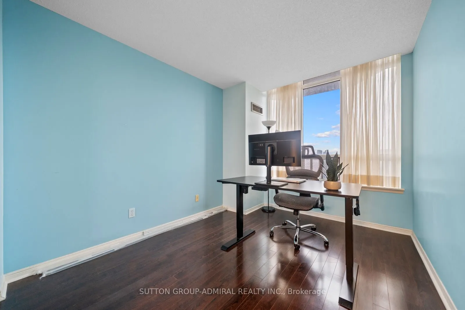 81 Townsgate Drive #1103
